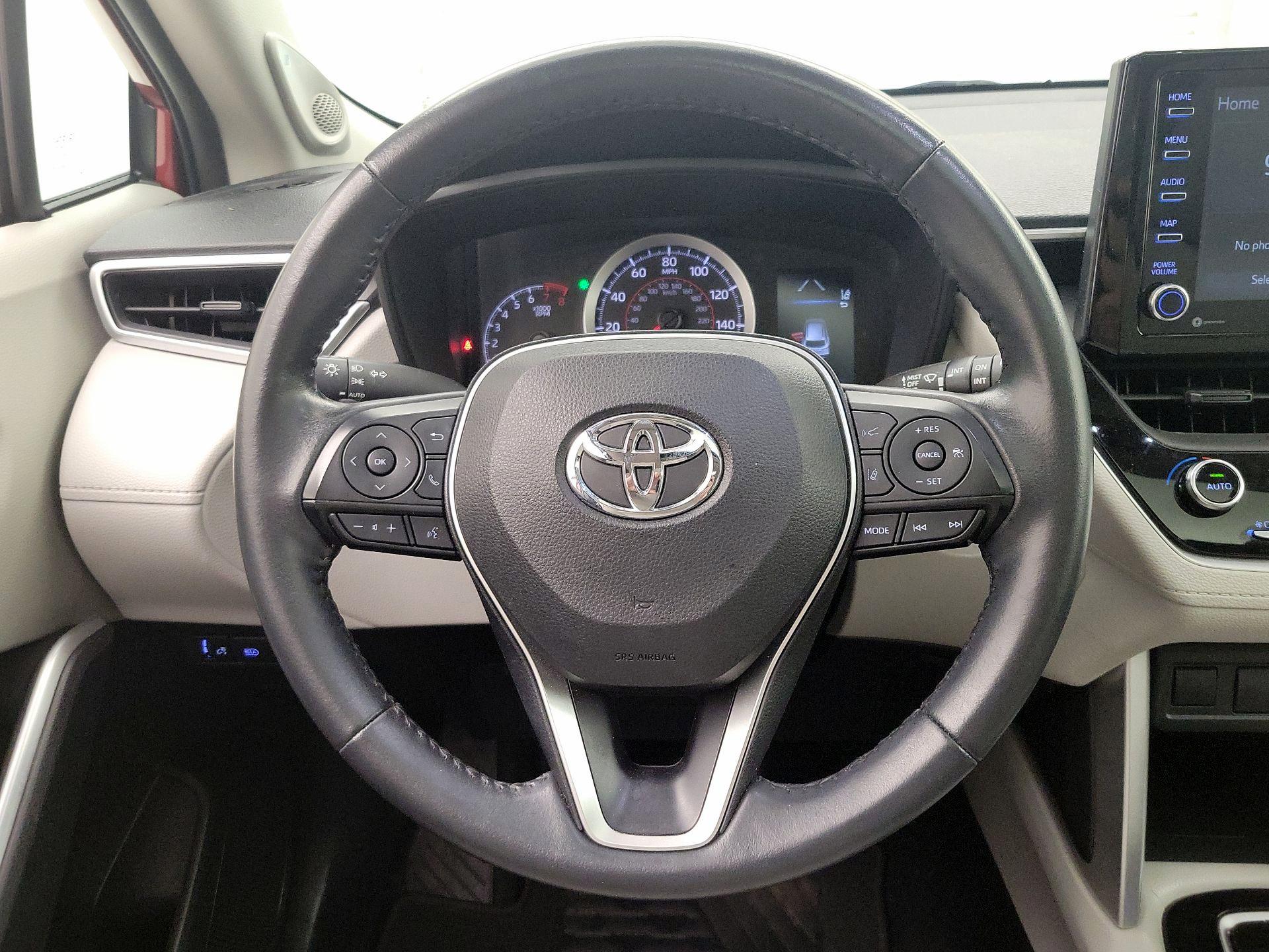 Thumbnail: 2022 Toyota Corolla Cross - 10