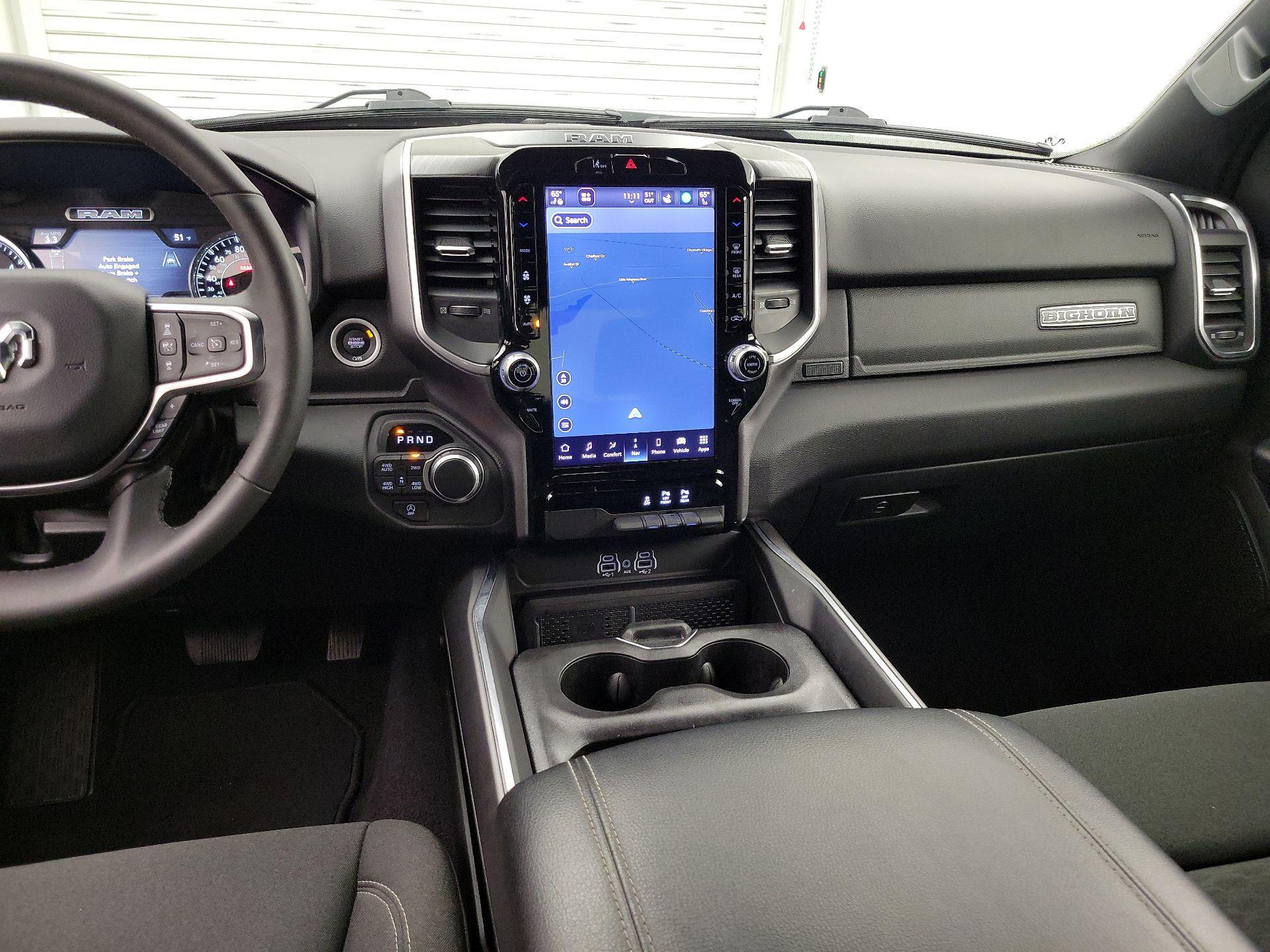 Thumbnail: 2025 RAM 1500 - 9