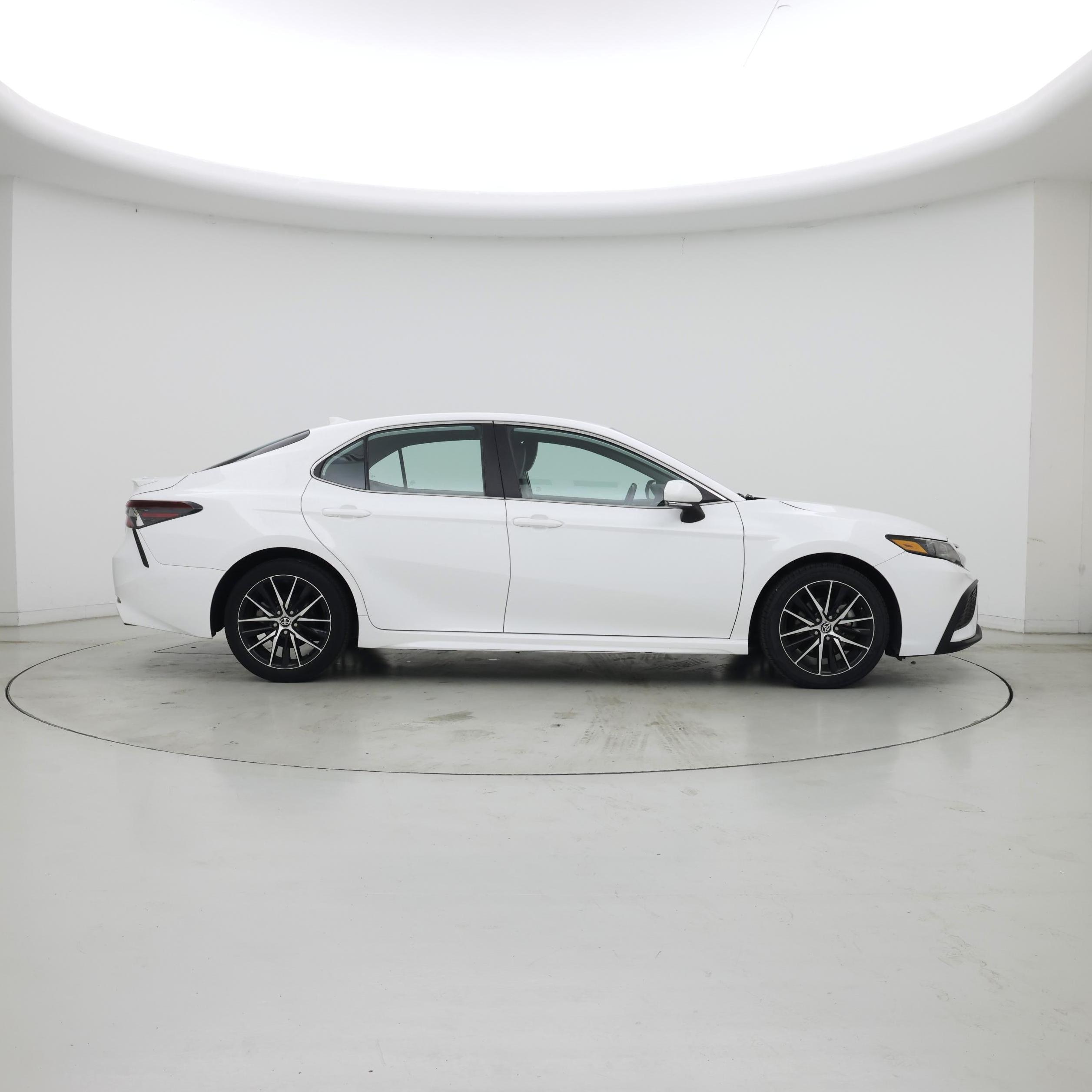 Thumbnail: 2024 Toyota Camry - 7