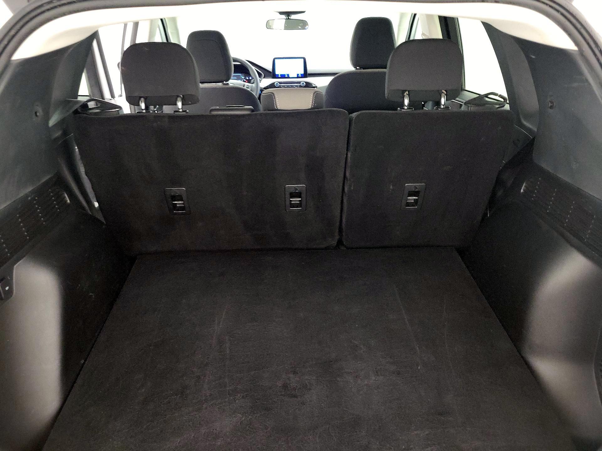 Thumbnail: 2021 Ford Escape - 20