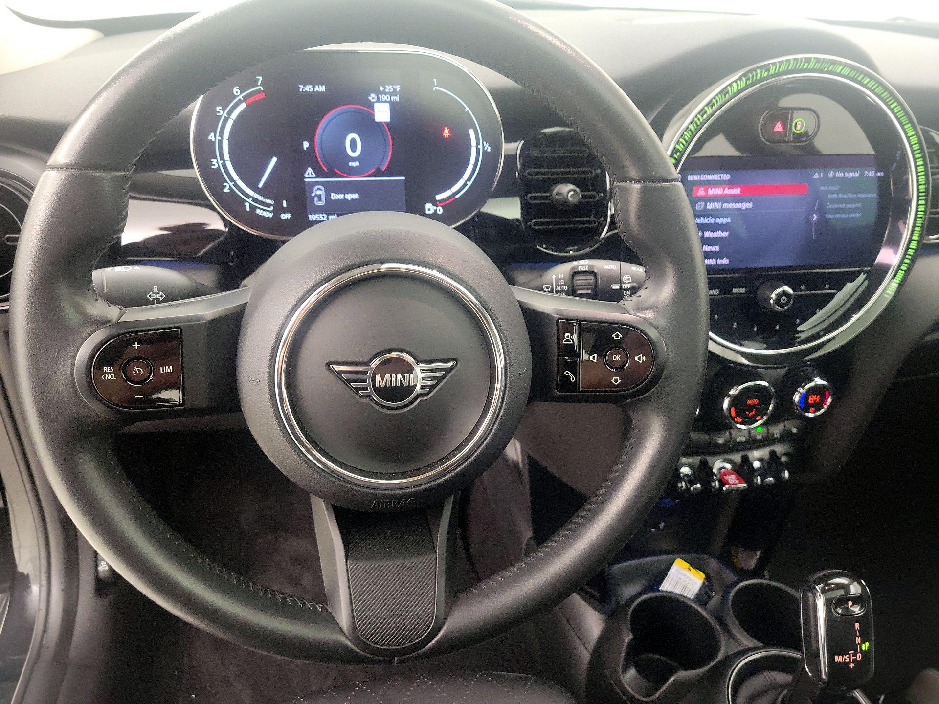 Thumbnail: 2023 MINI Cooper Hardtop - 10