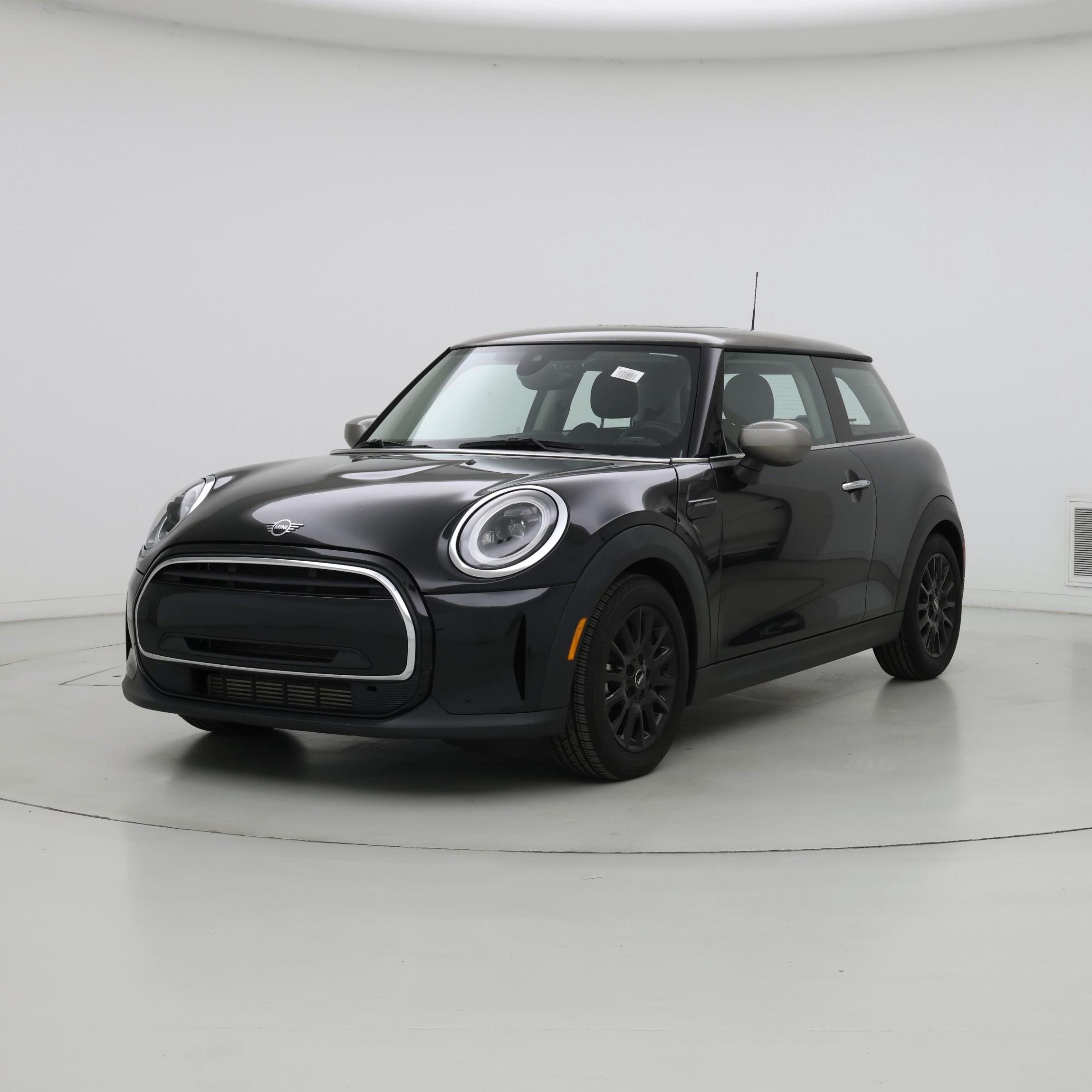 Thumbnail: 2023 MINI Cooper Hardtop - 4