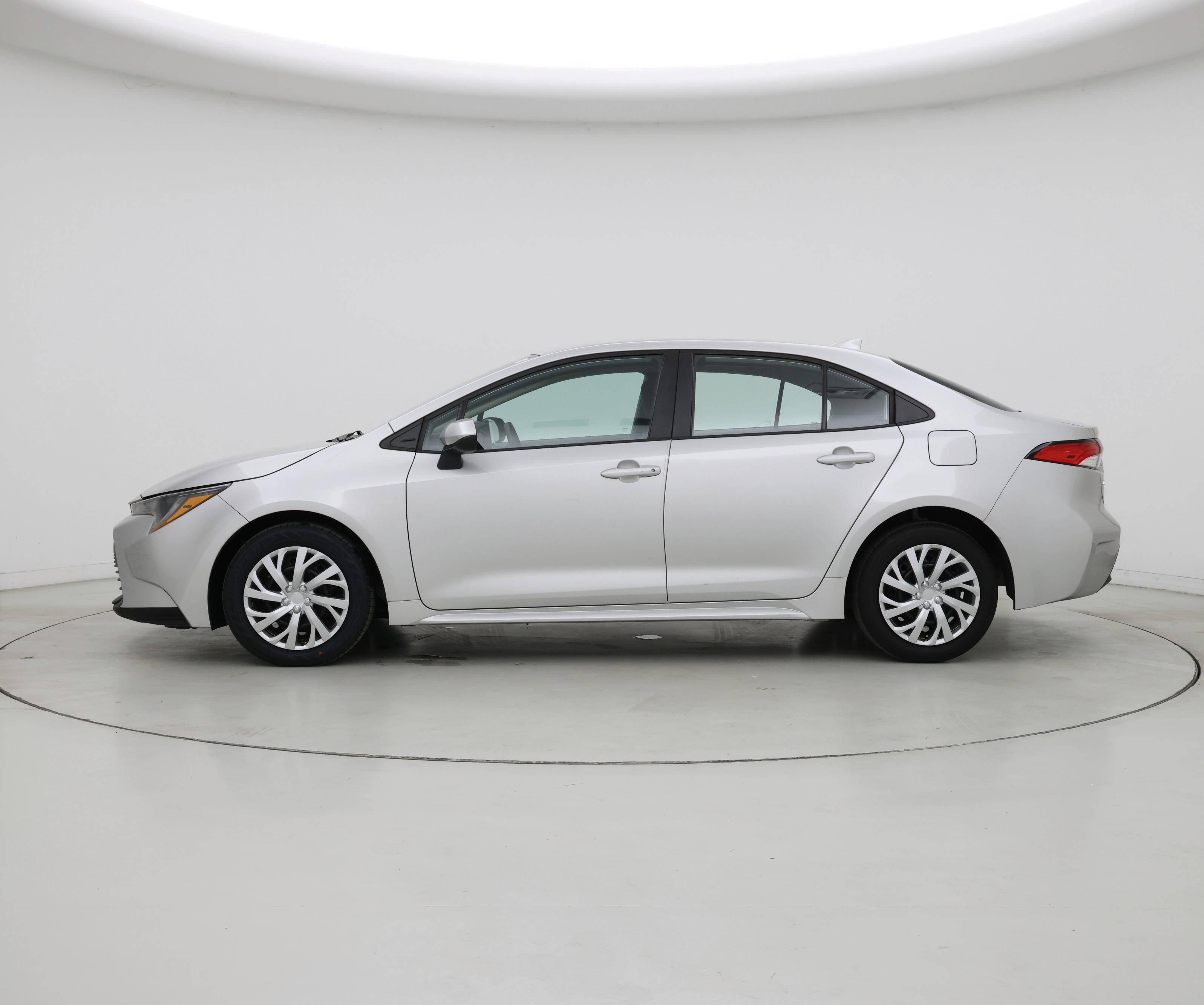 Thumbnail: 2024 Toyota Corolla - 3