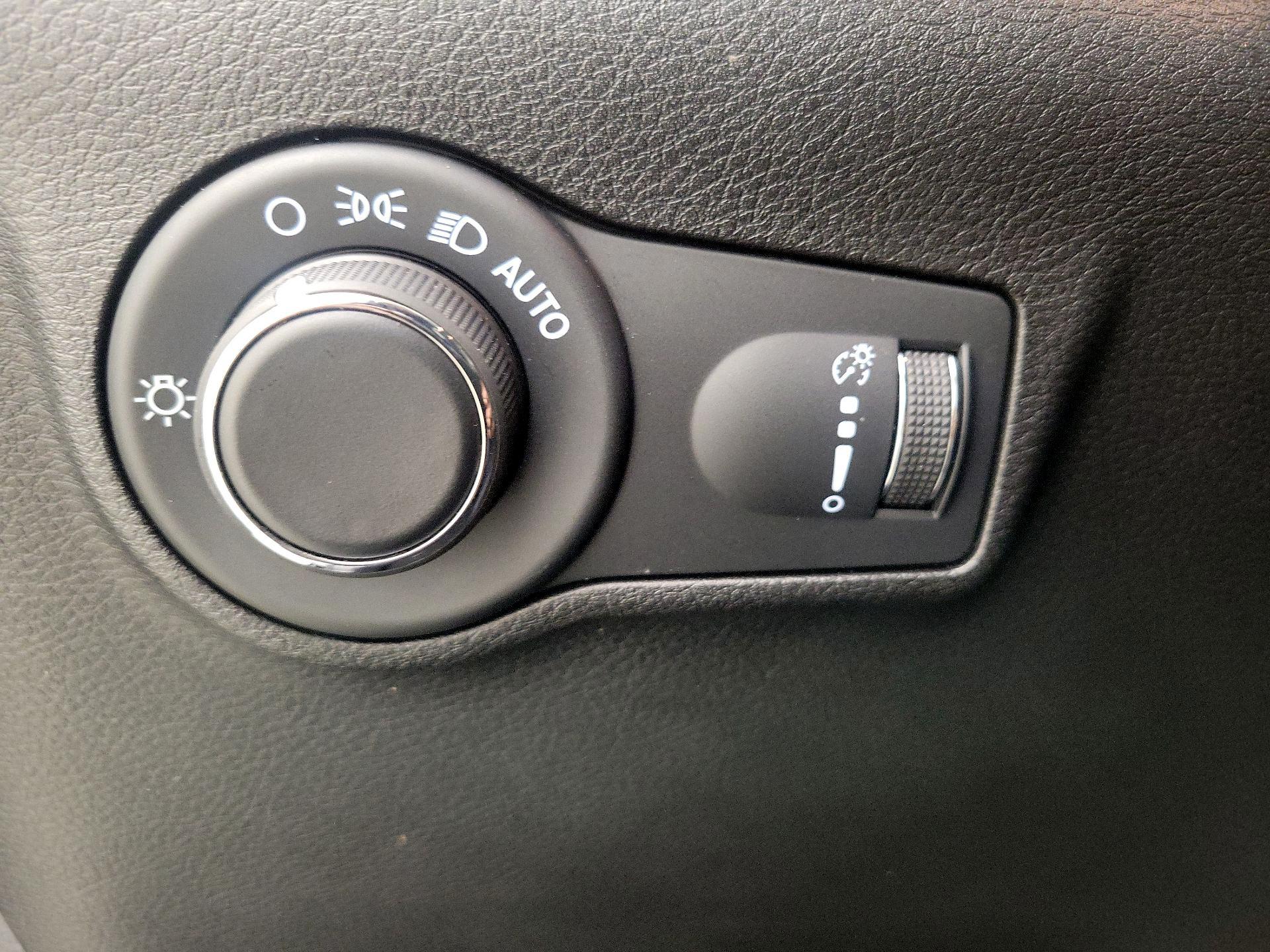 Thumbnail: 2024 Jeep Compass - 13