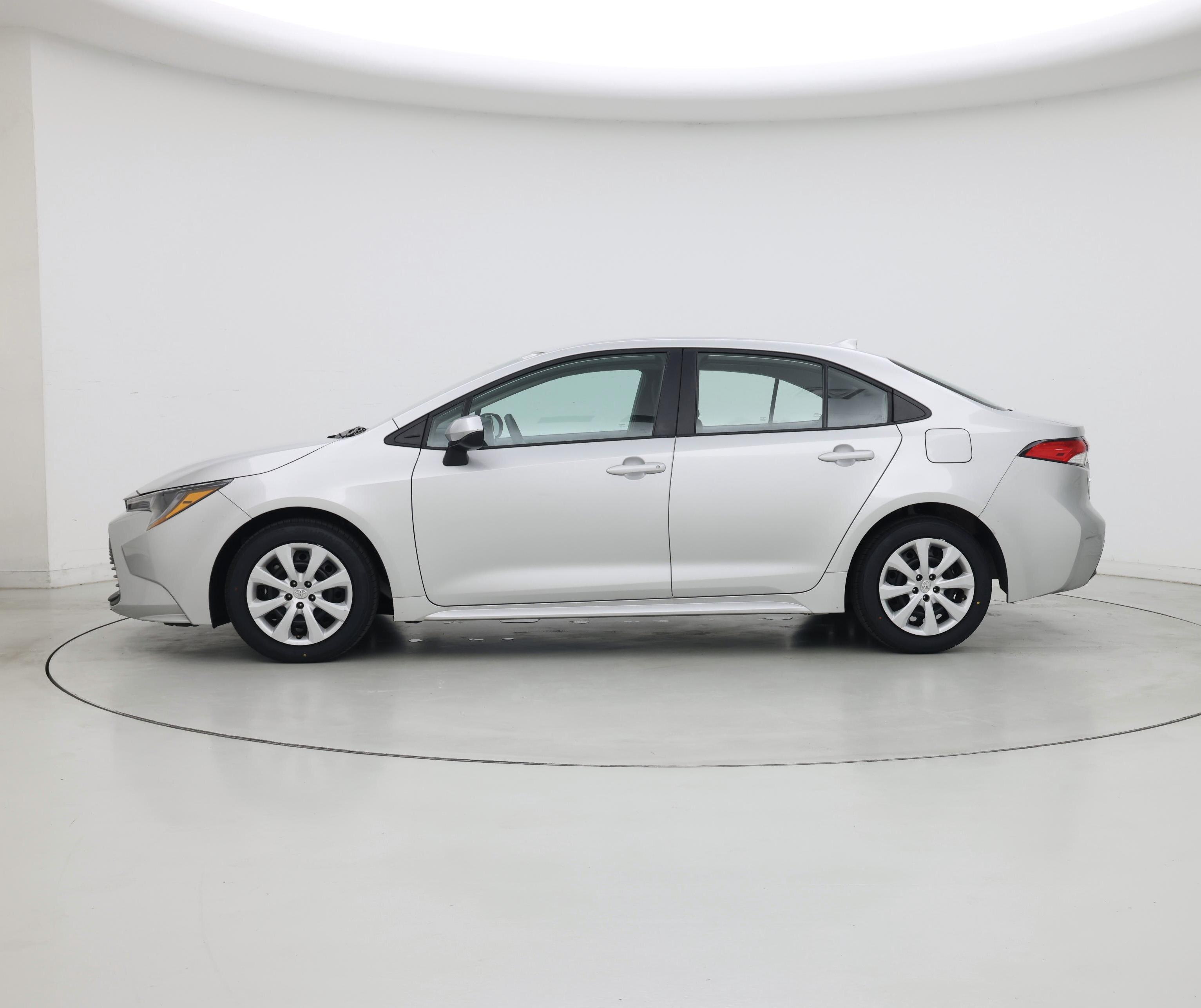 Thumbnail: 2024 Toyota Corolla - 3