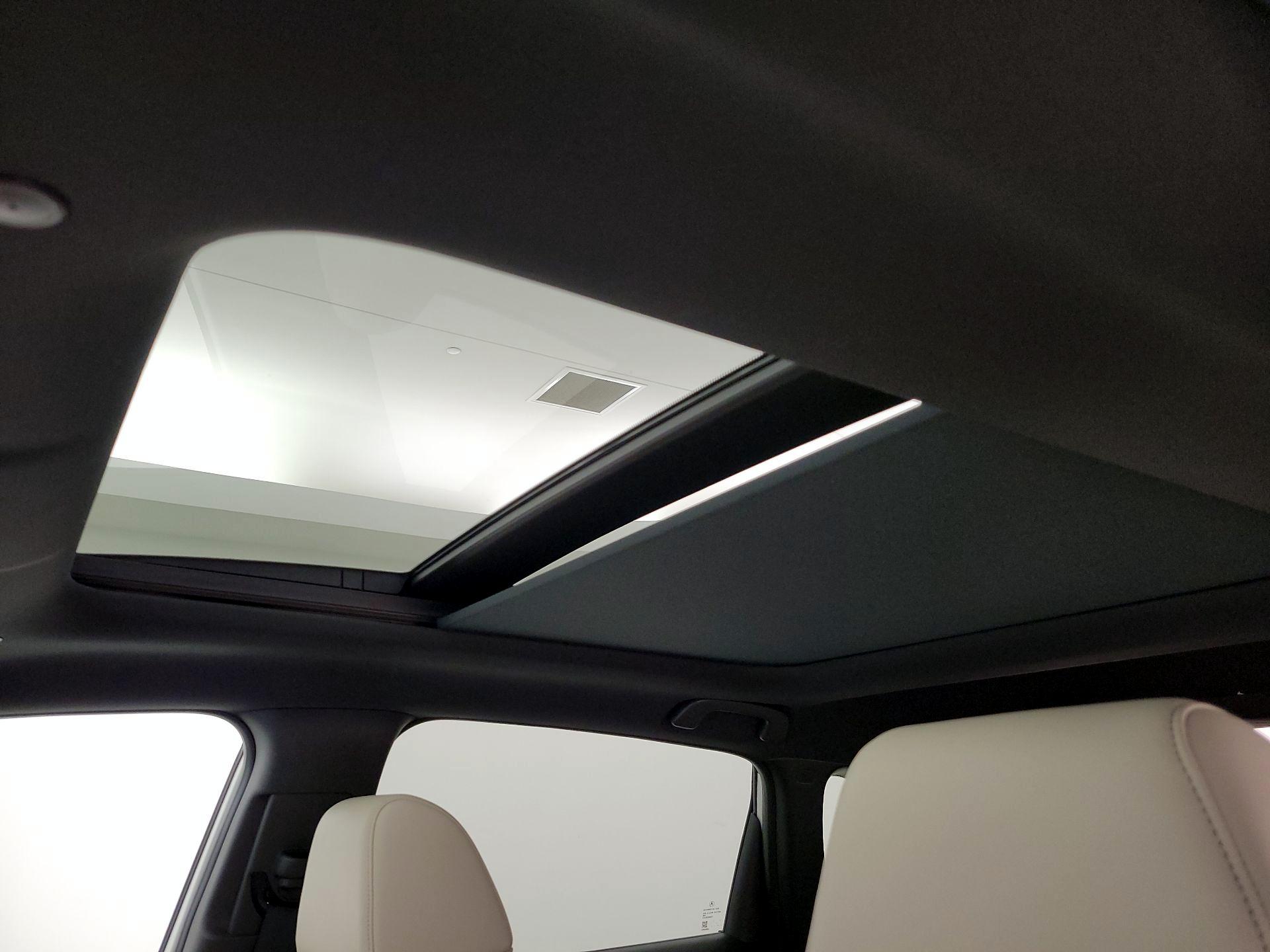 Thumbnail: 2025 Acura ADX - 19