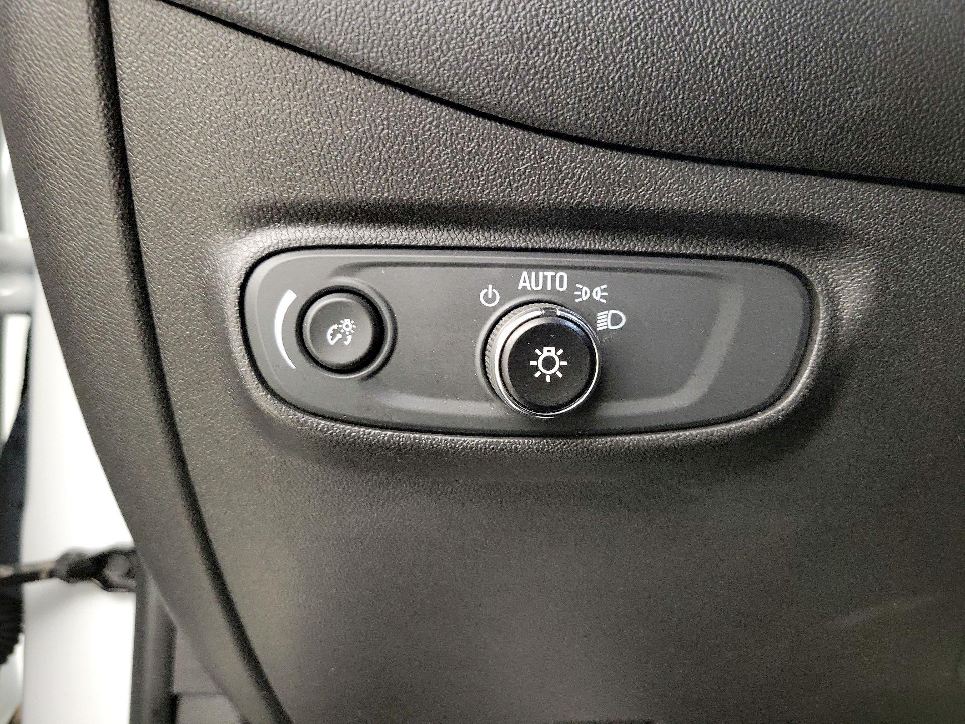 Thumbnail: 2023 Chevrolet Equinox - 13