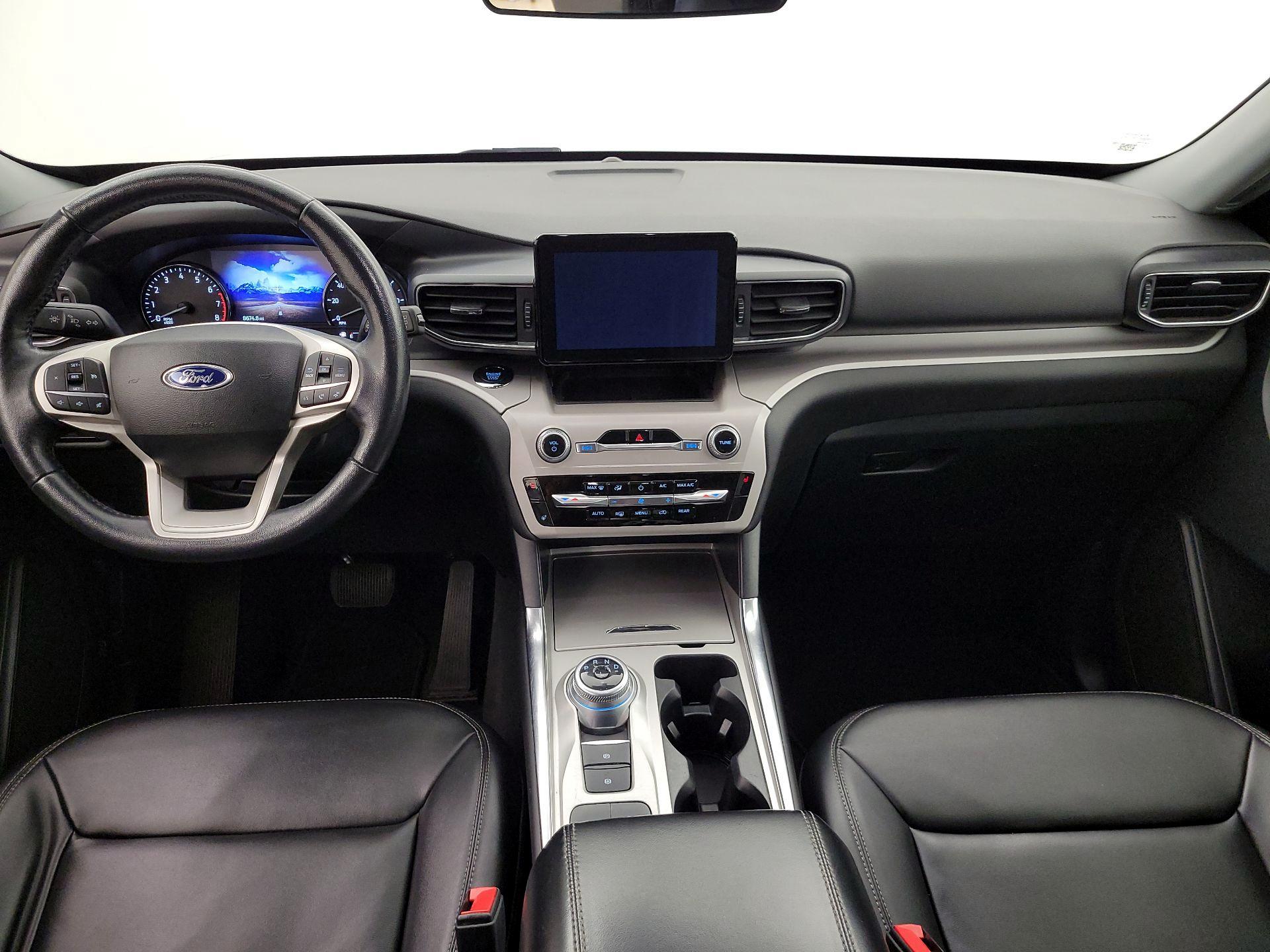 Thumbnail: 2023 Ford Explorer - 9