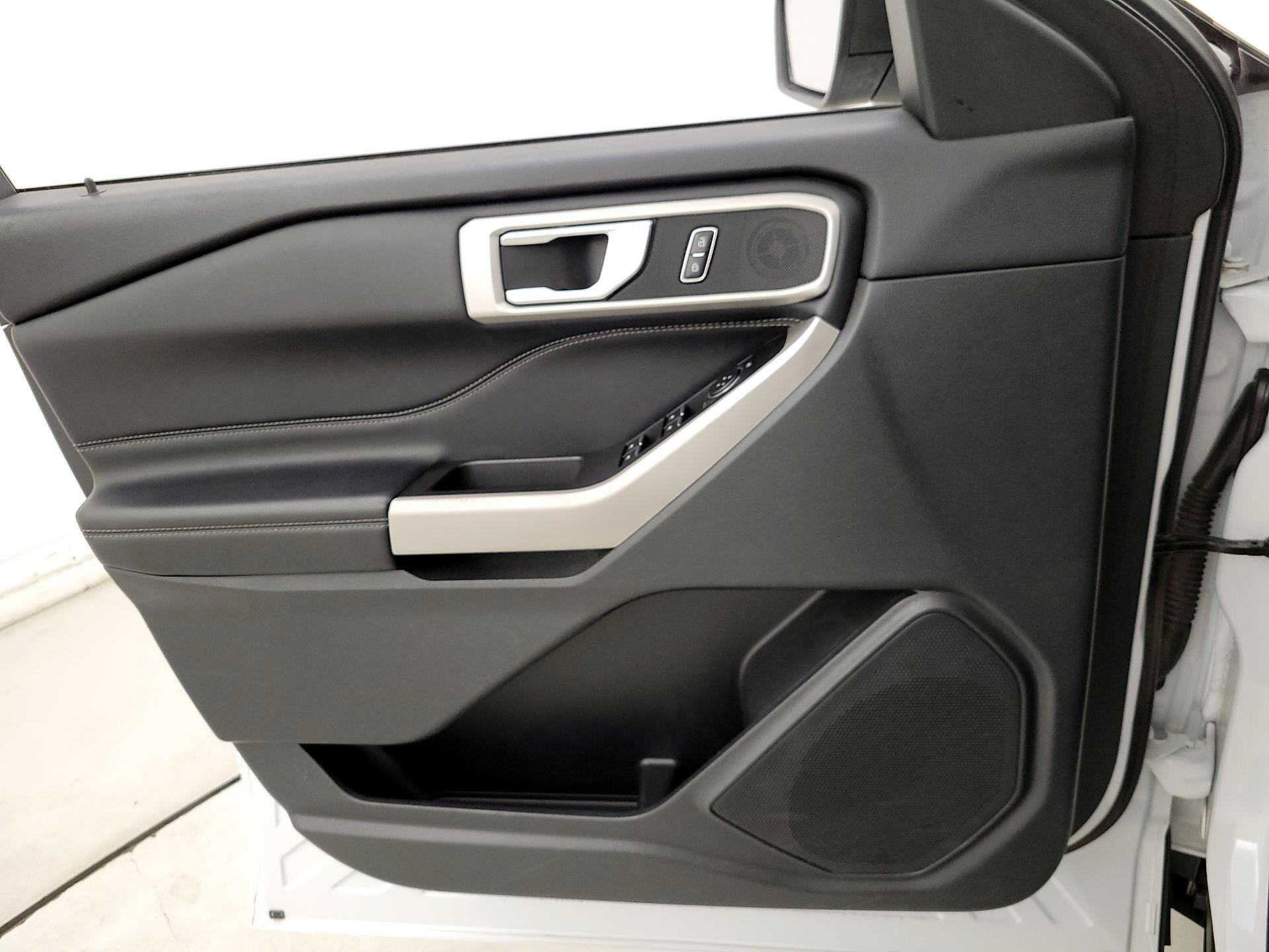 Thumbnail: 2023 Ford Explorer - 12