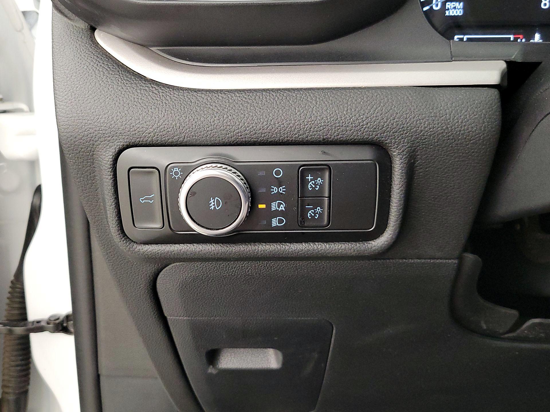 Thumbnail: 2023 Ford Explorer - 13