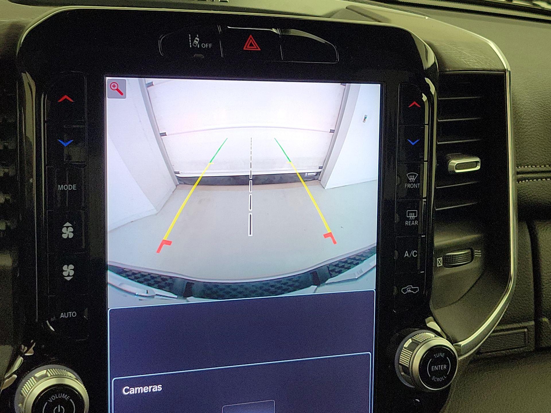 Thumbnail: 2025 RAM 1500 - 15