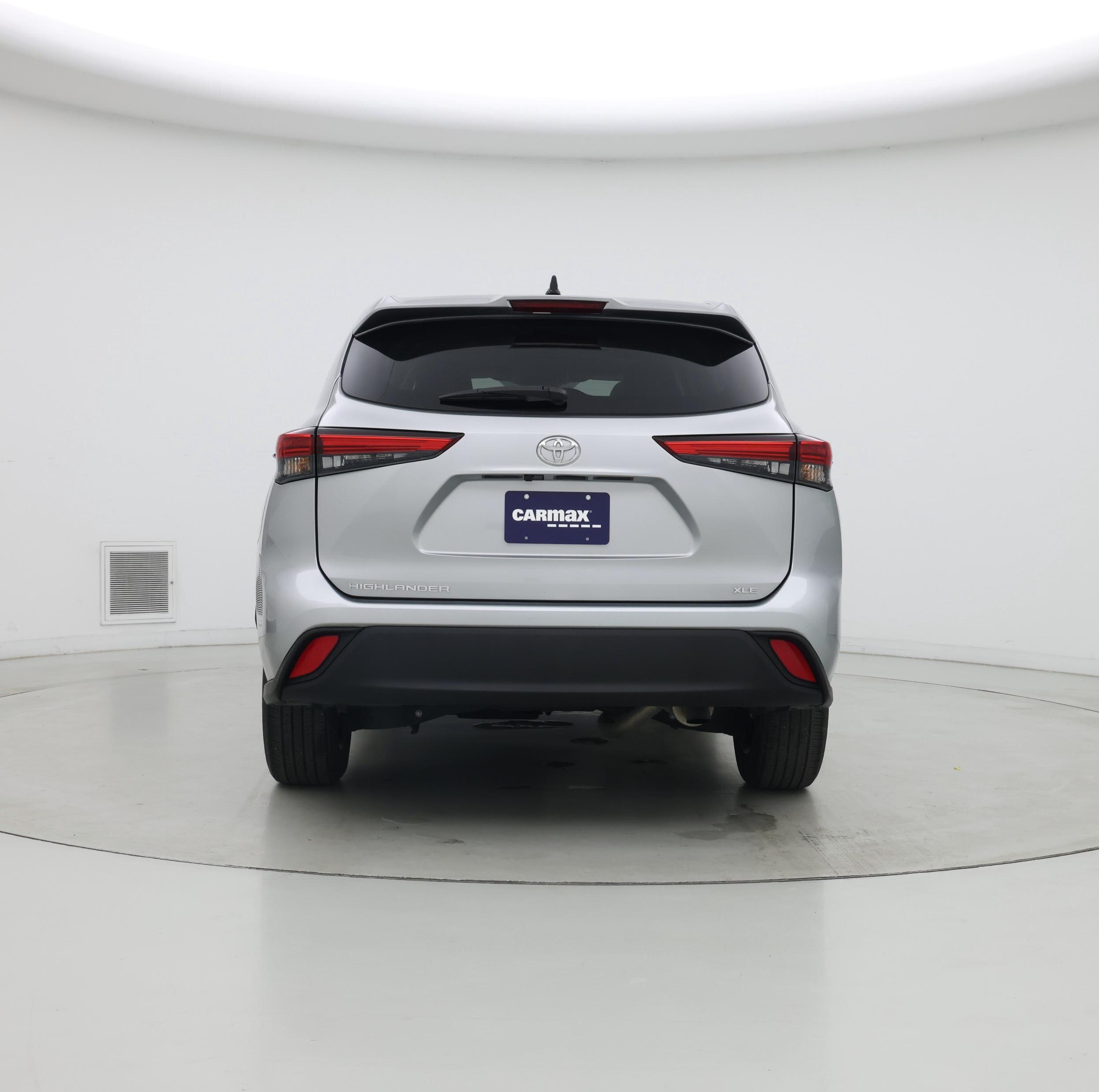 Thumbnail: 2023 Toyota Highlander - 6