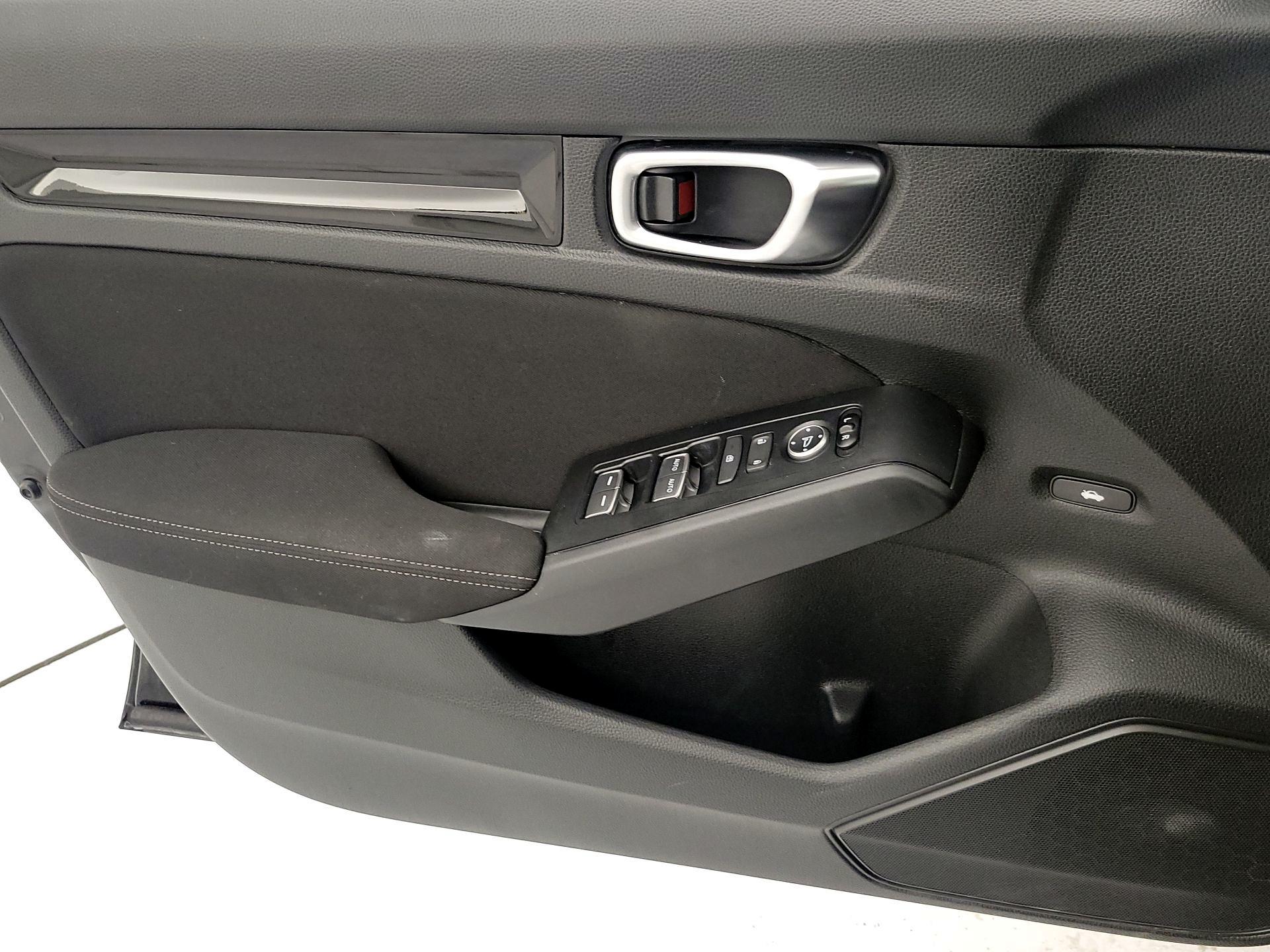 Thumbnail: 2024 Honda Civic - 12