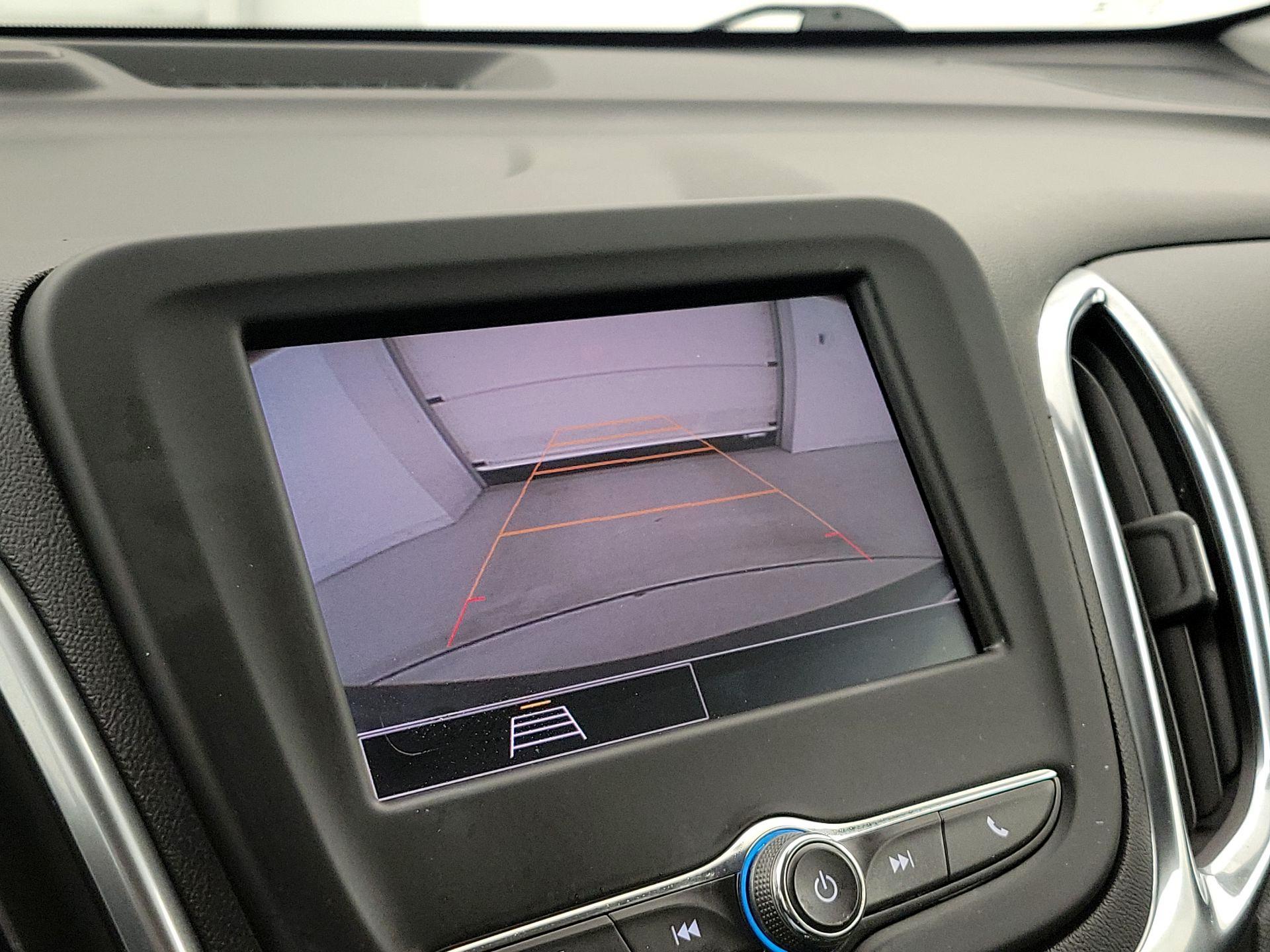 Thumbnail: 2022 Chevrolet Equinox - 14