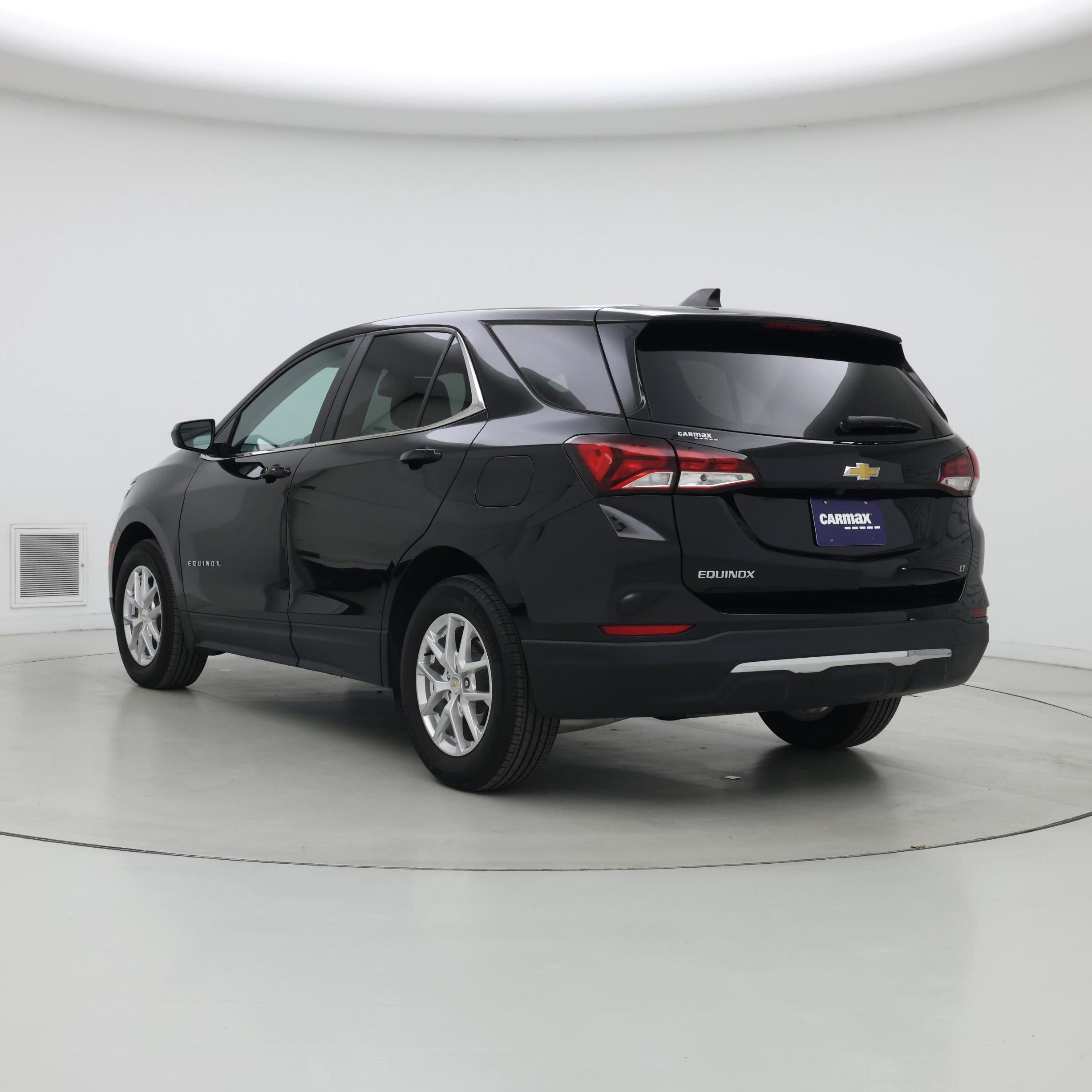 Thumbnail: 2022 Chevrolet Equinox - 2