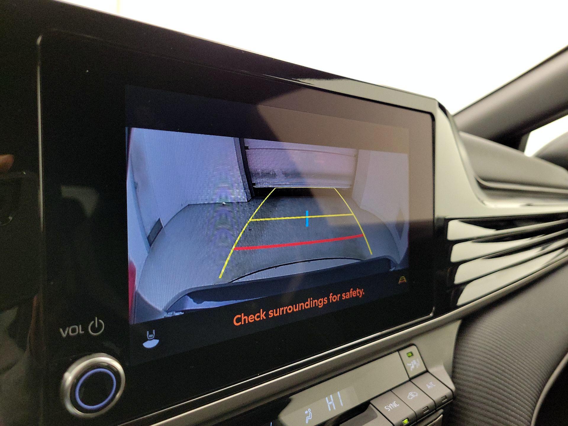 Thumbnail: 2025 Toyota Camry - 14