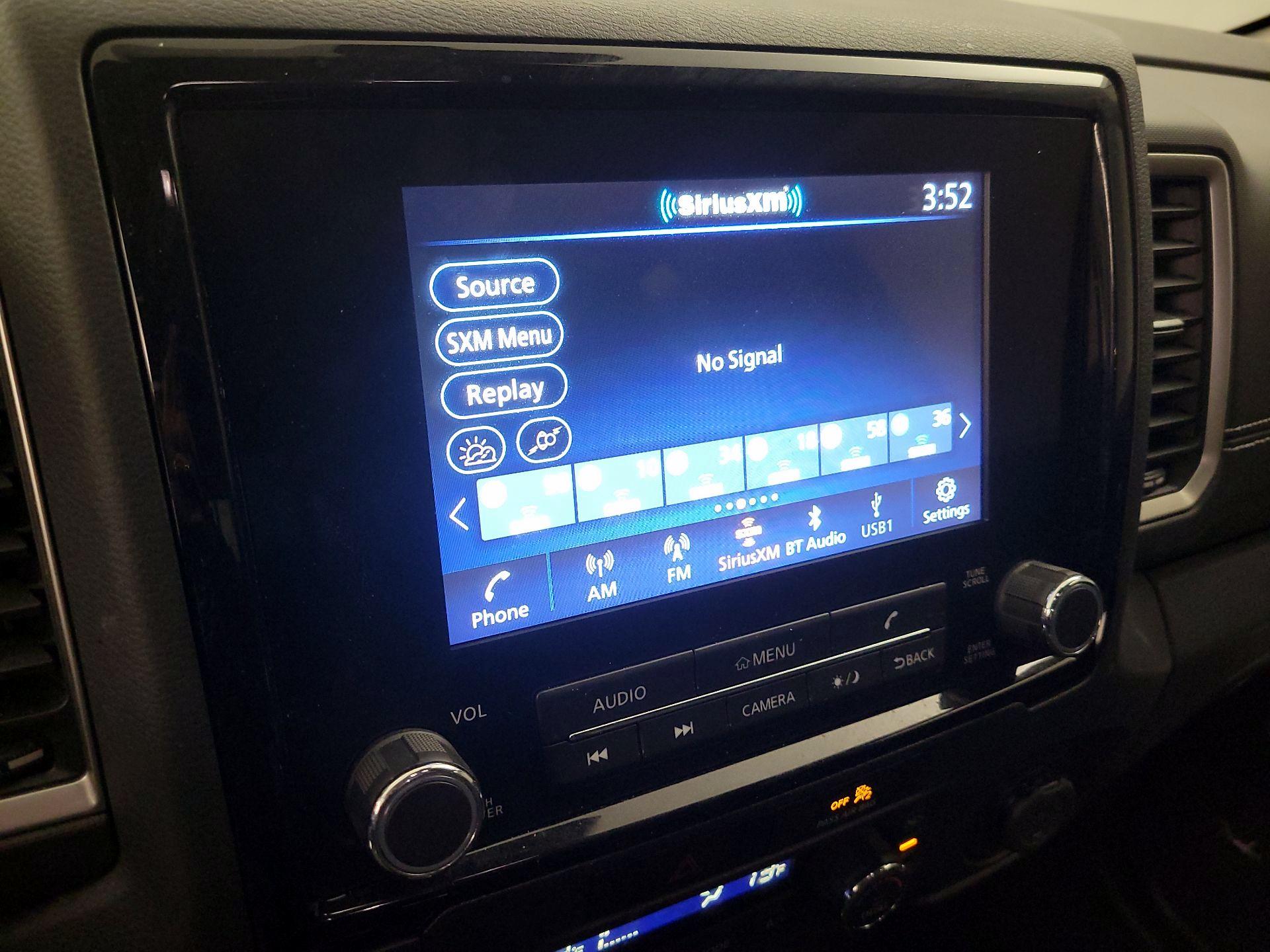 Thumbnail: 2022 Nissan Frontier - 15