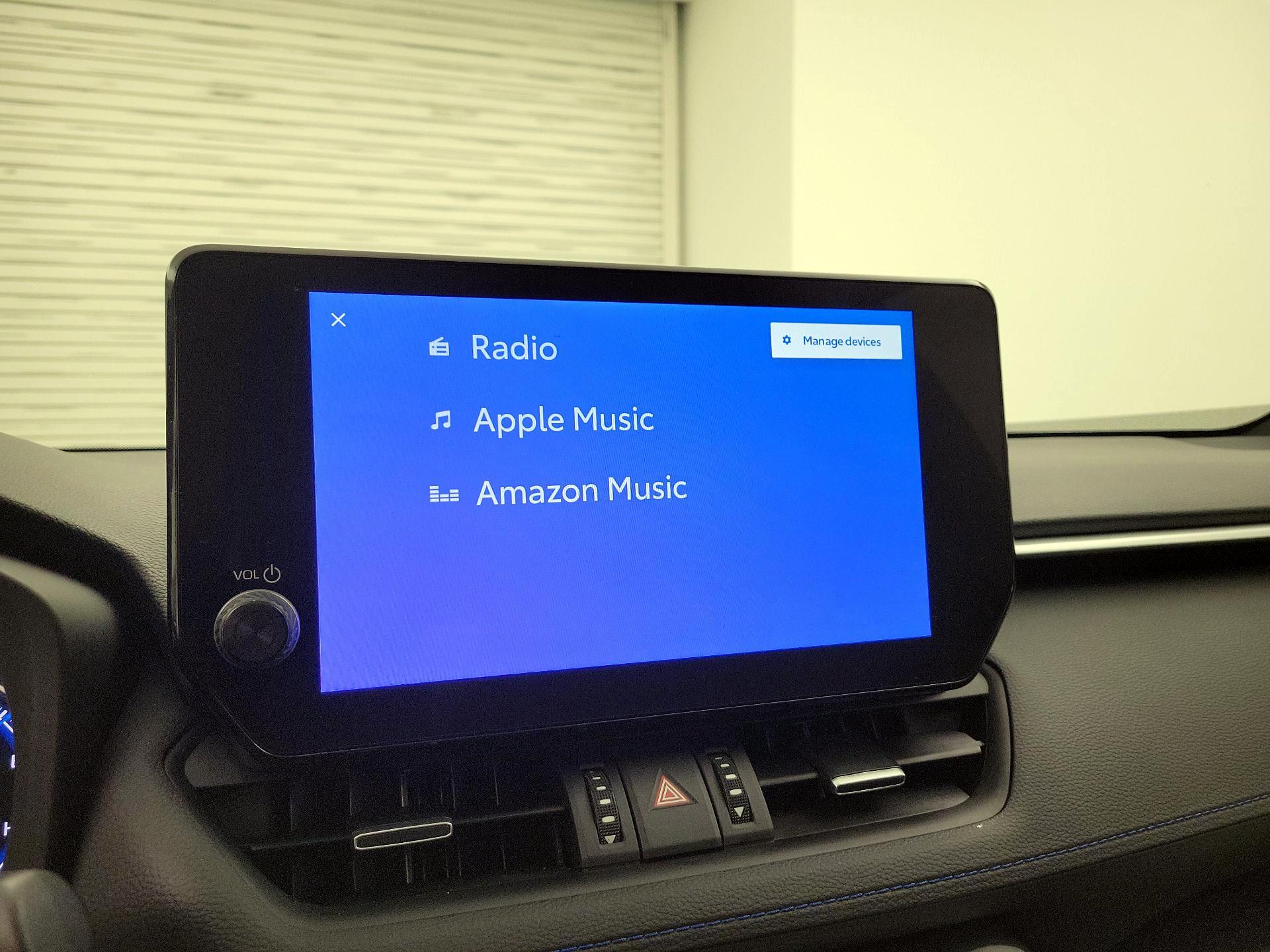 Thumbnail: 2023 Toyota RAV4 - 16