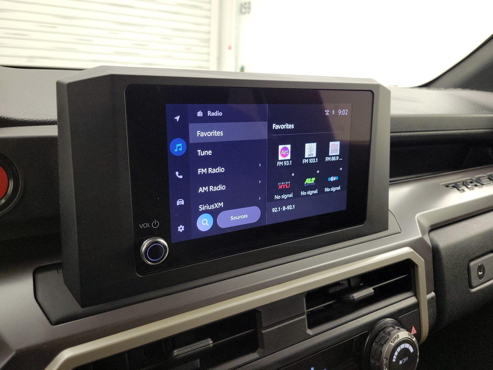 Thumbnail: 2025 Toyota Tacoma - 15