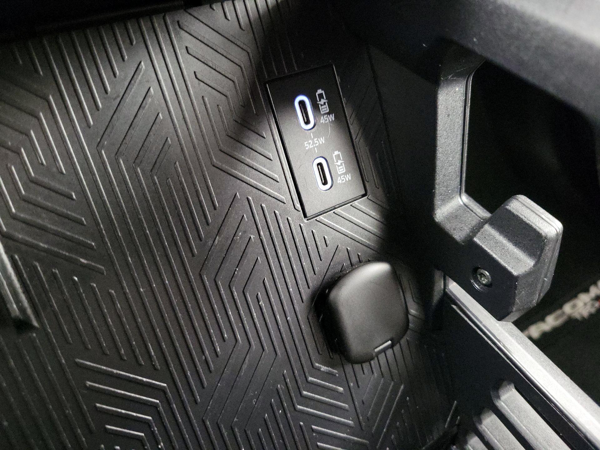 Thumbnail: 2025 Toyota Tacoma - 18