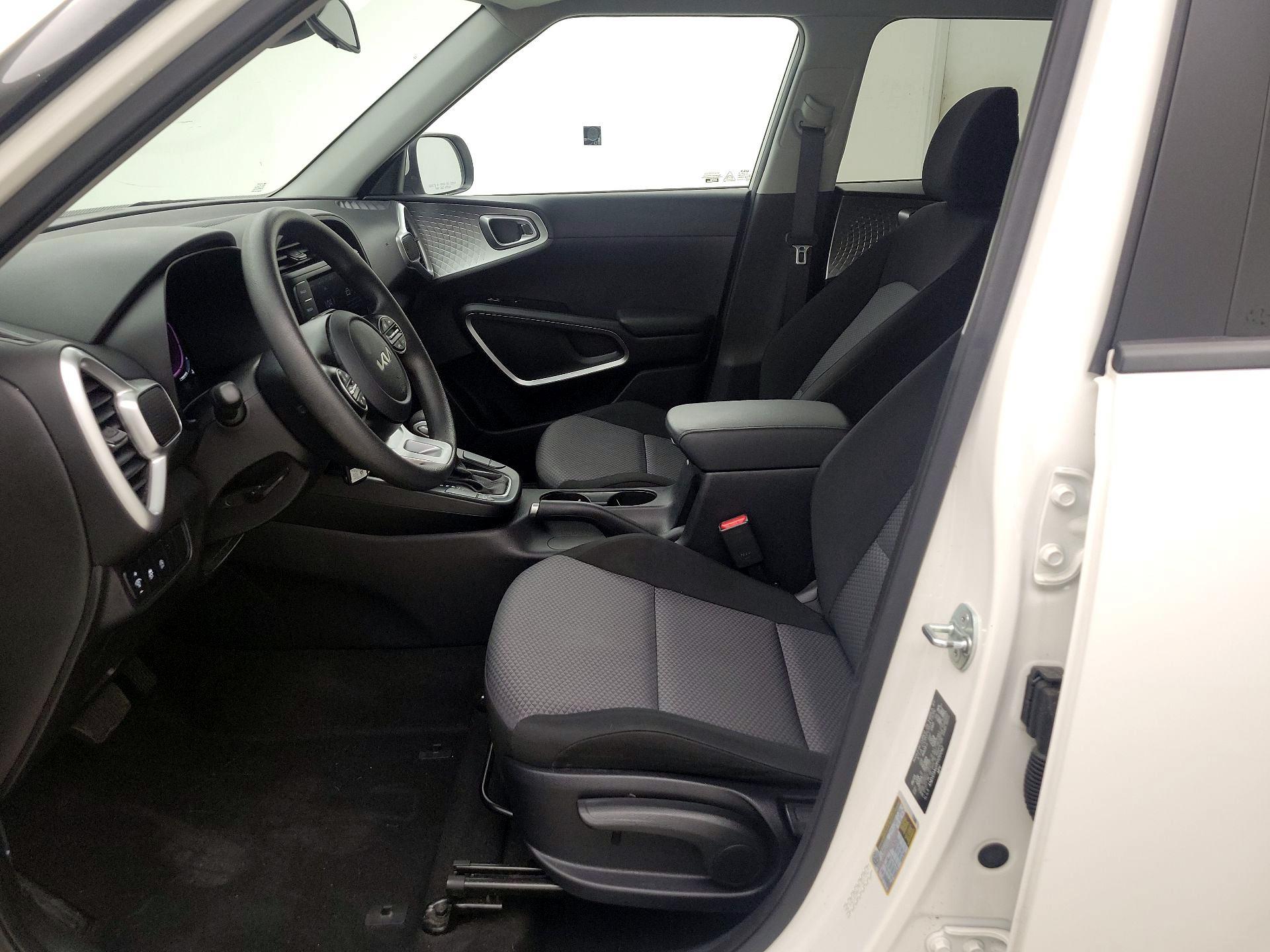 Thumbnail: 2023 Kia Soul - 11