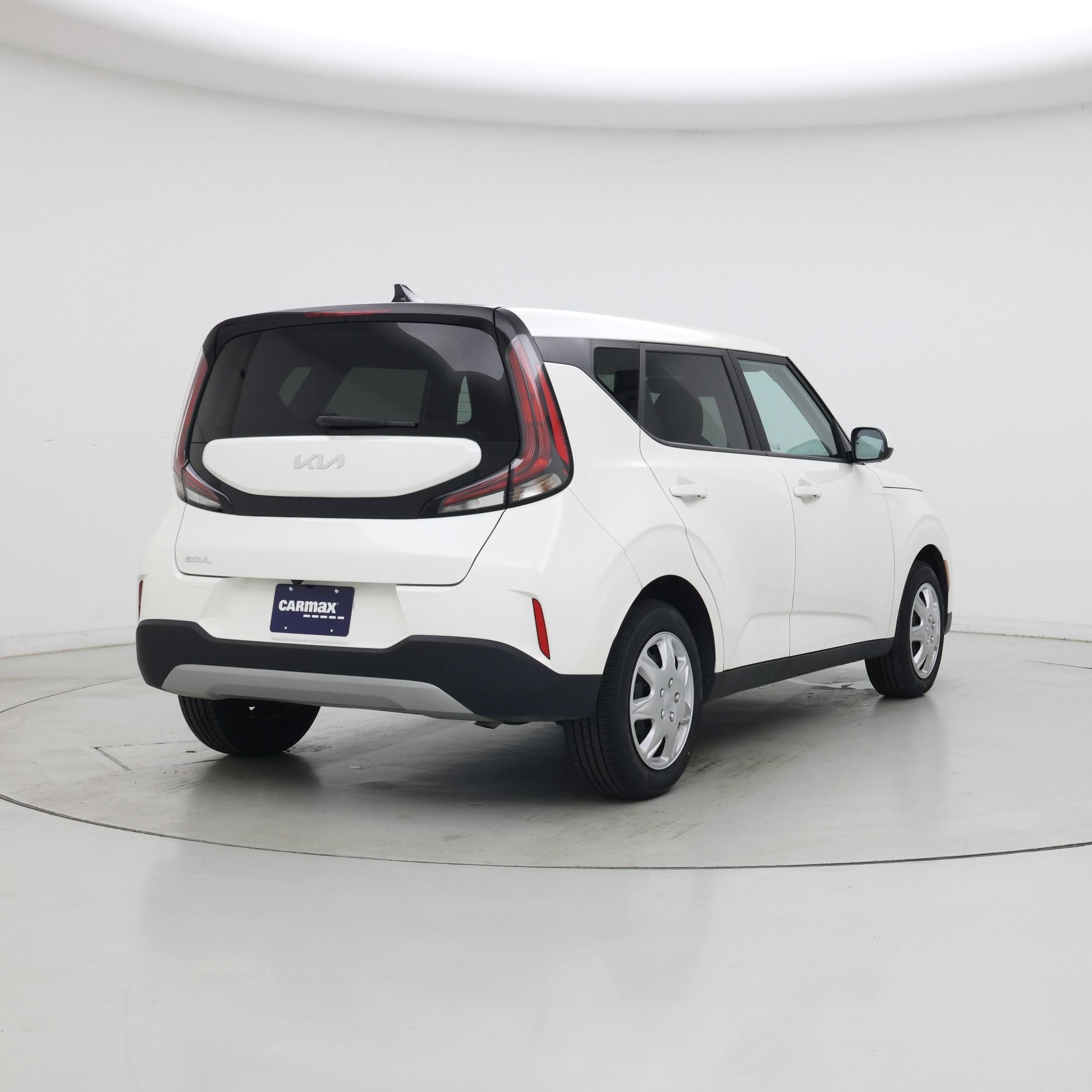 Thumbnail: 2023 Kia Soul - 8