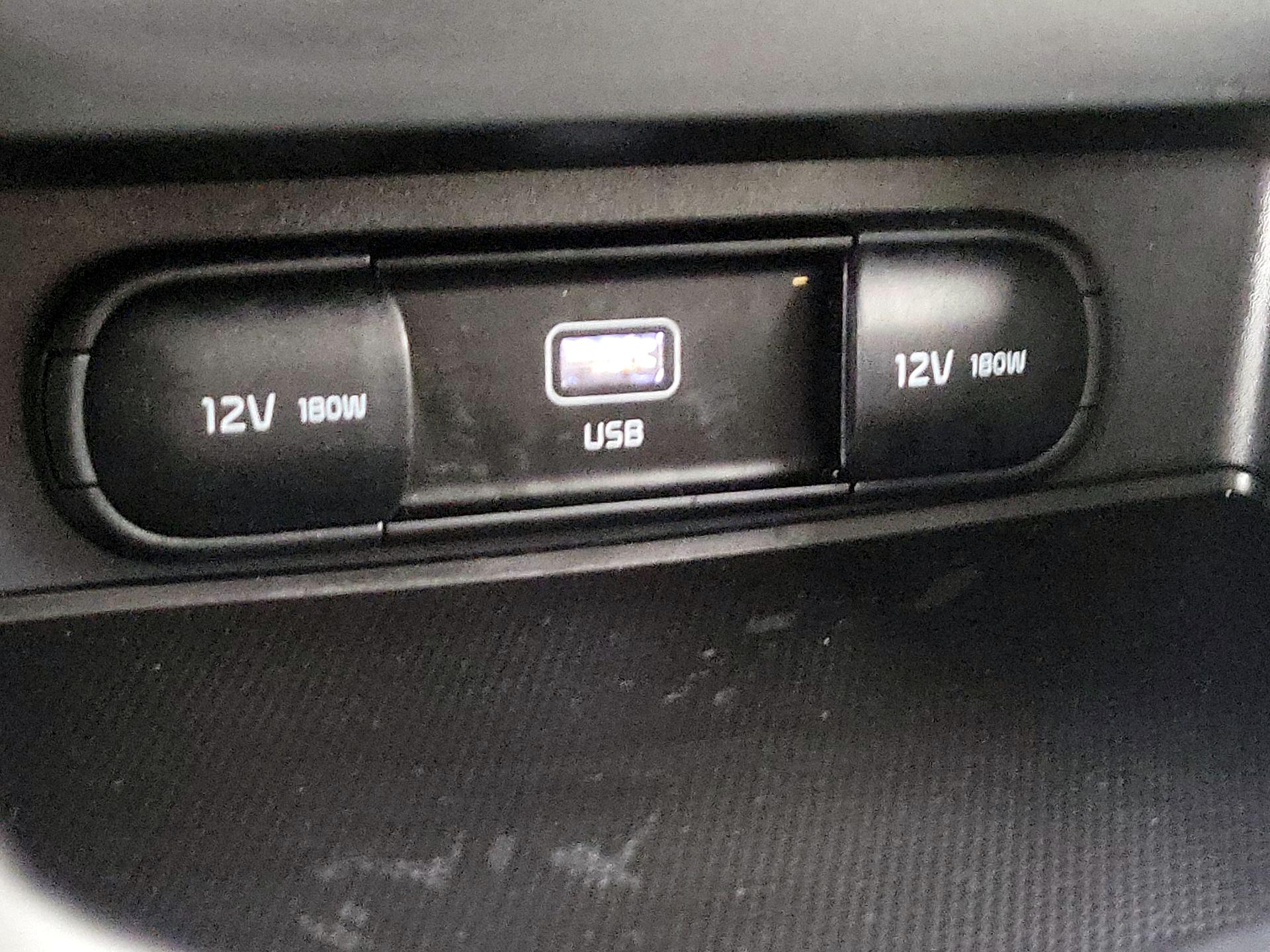 Thumbnail: 2025 Kia Soul - 18