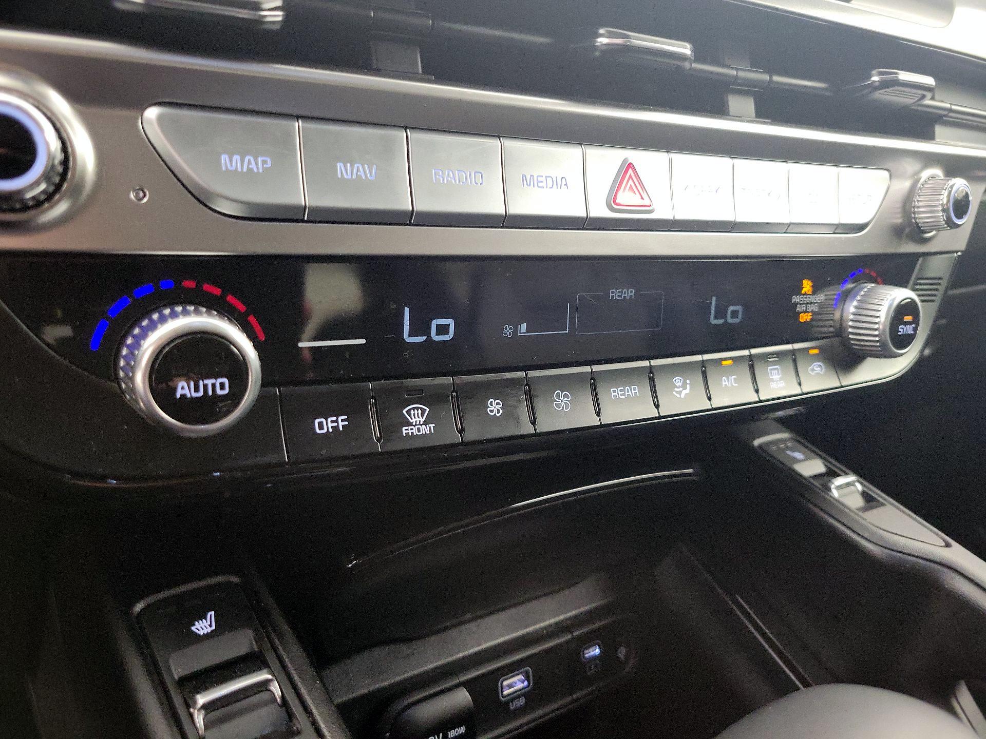 Thumbnail: 2025 Kia Telluride - 17