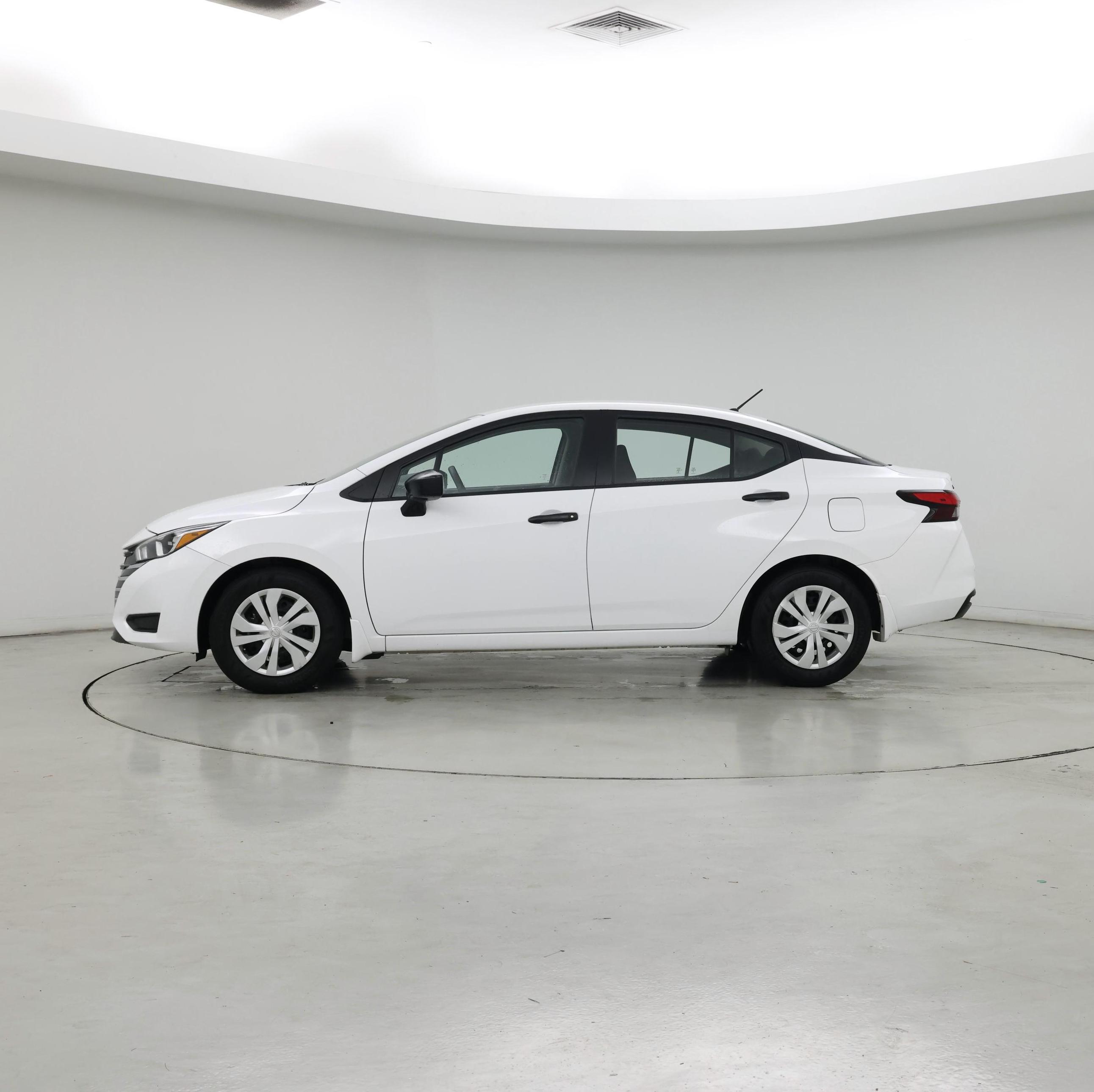 Thumbnail: 2024 Nissan Versa - 3