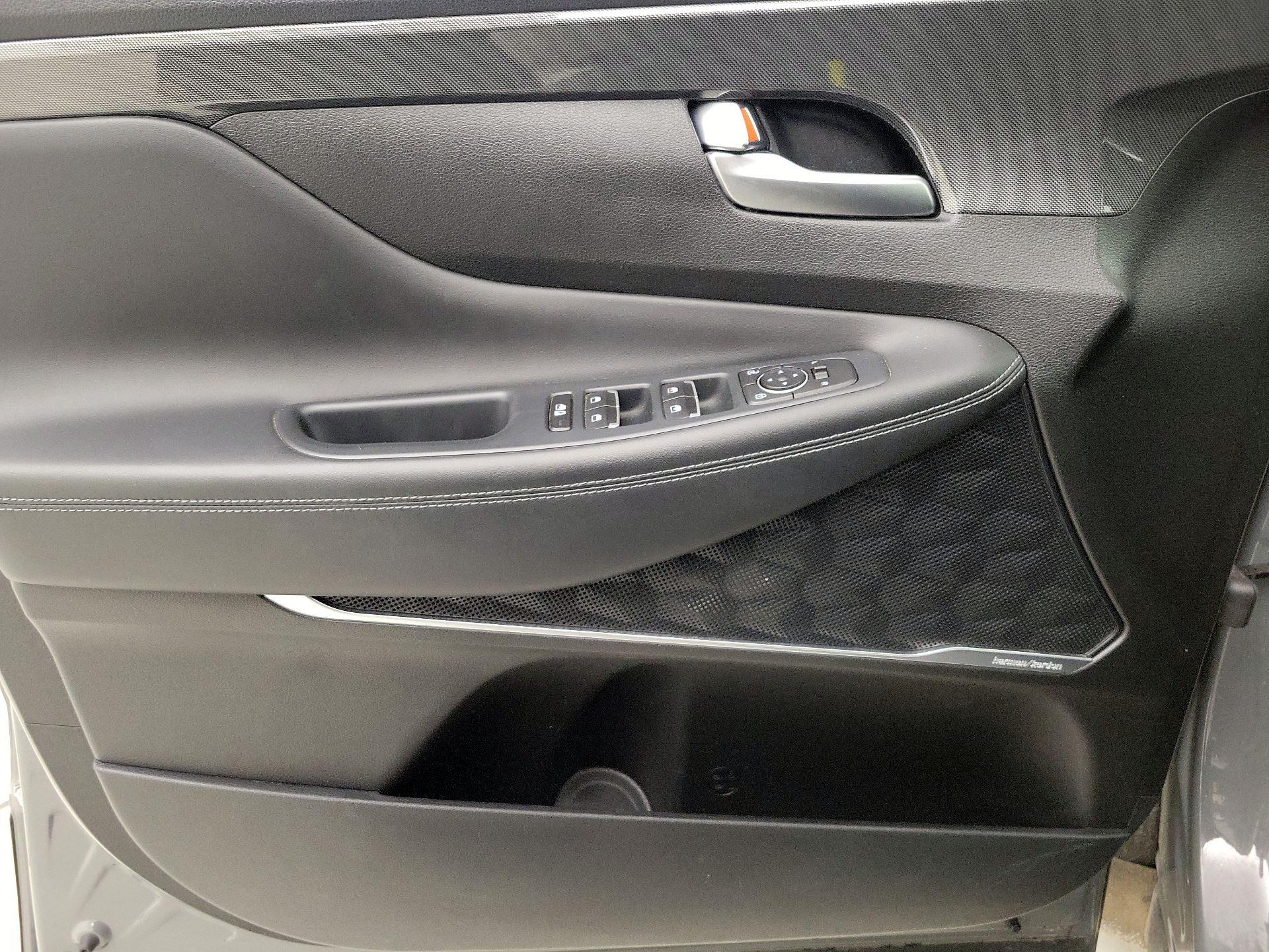 Thumbnail: 2022 Hyundai Santa Fe - 12