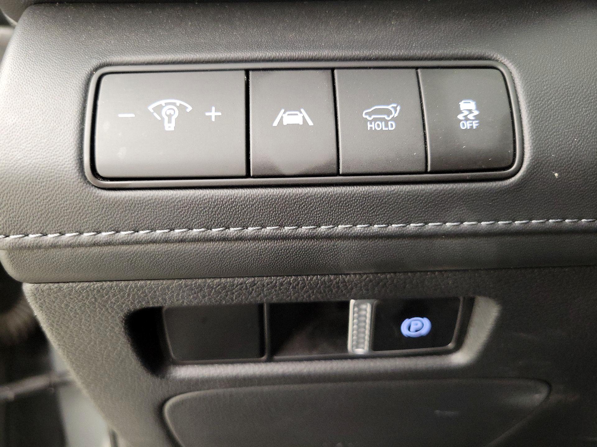 Thumbnail: 2022 Hyundai Santa Fe - 13