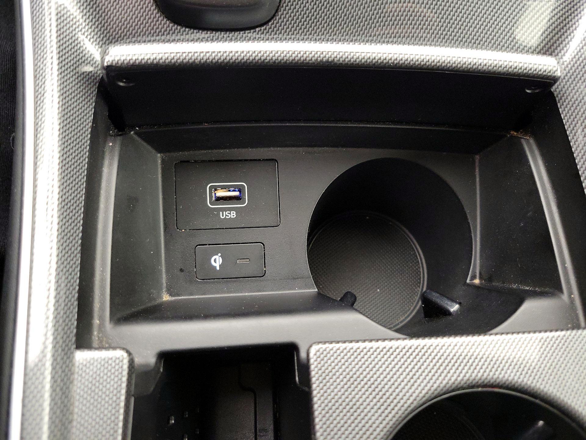 Thumbnail: 2022 Hyundai Santa Fe - 19