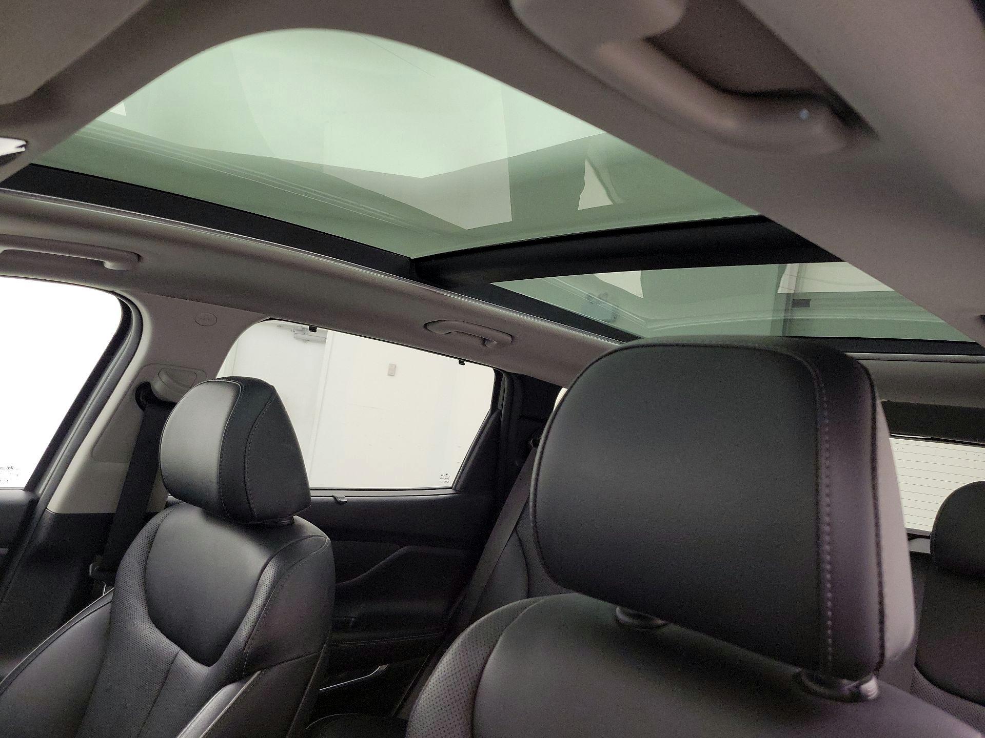 Thumbnail: 2022 Hyundai Santa Fe - 20