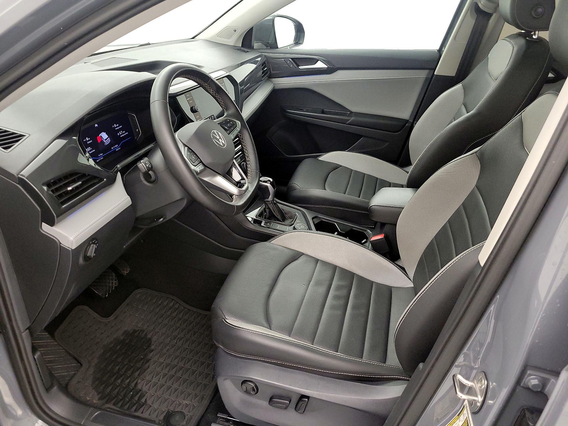 Thumbnail: 2023 Volkswagen Taos - 11