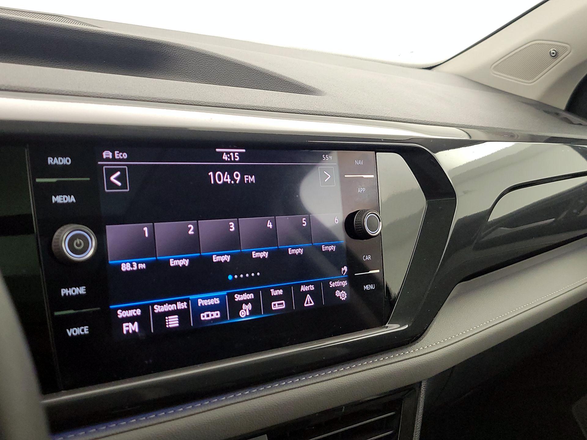 Thumbnail: 2023 Volkswagen Taos - 16