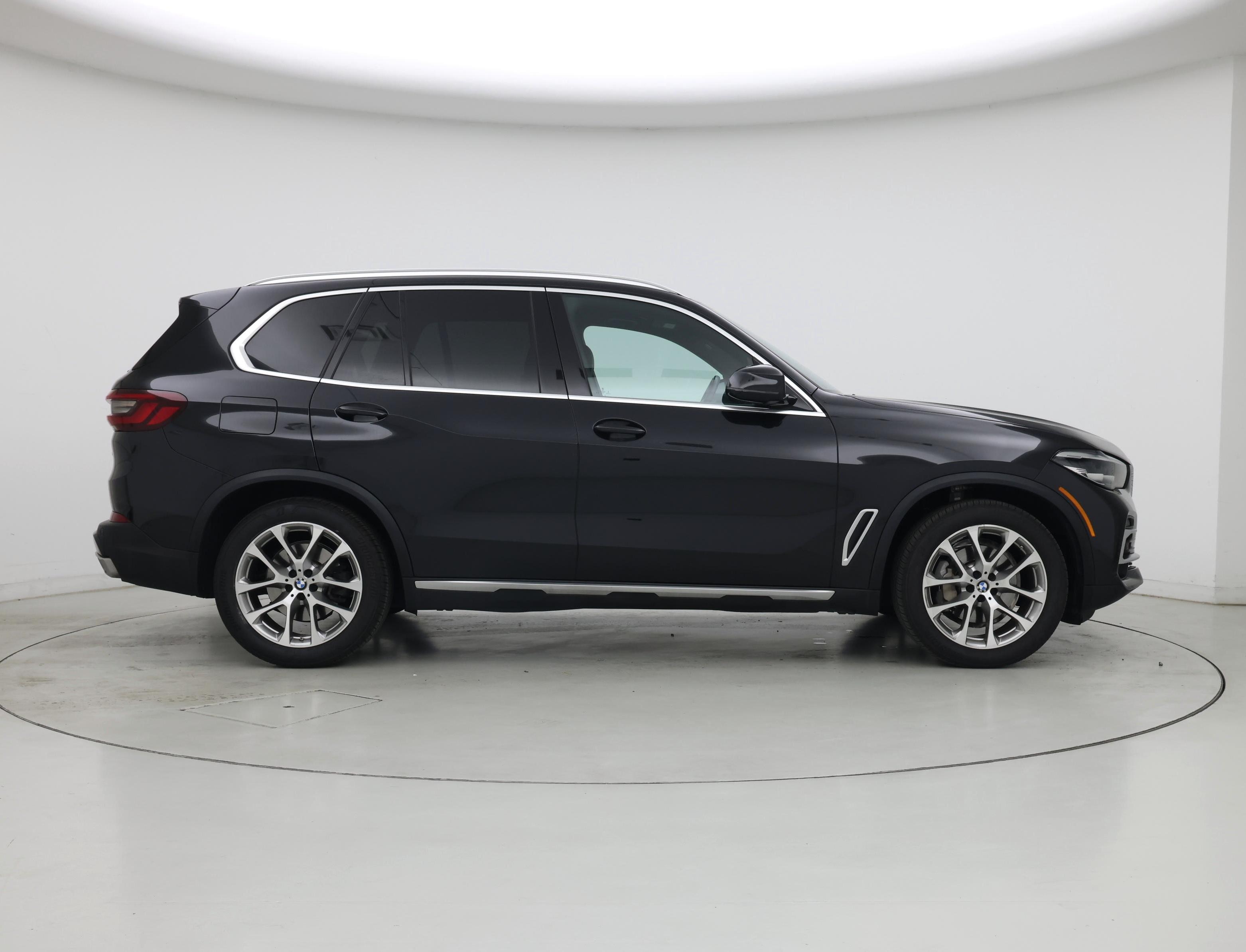 Thumbnail: 2023 BMW X5 - 7