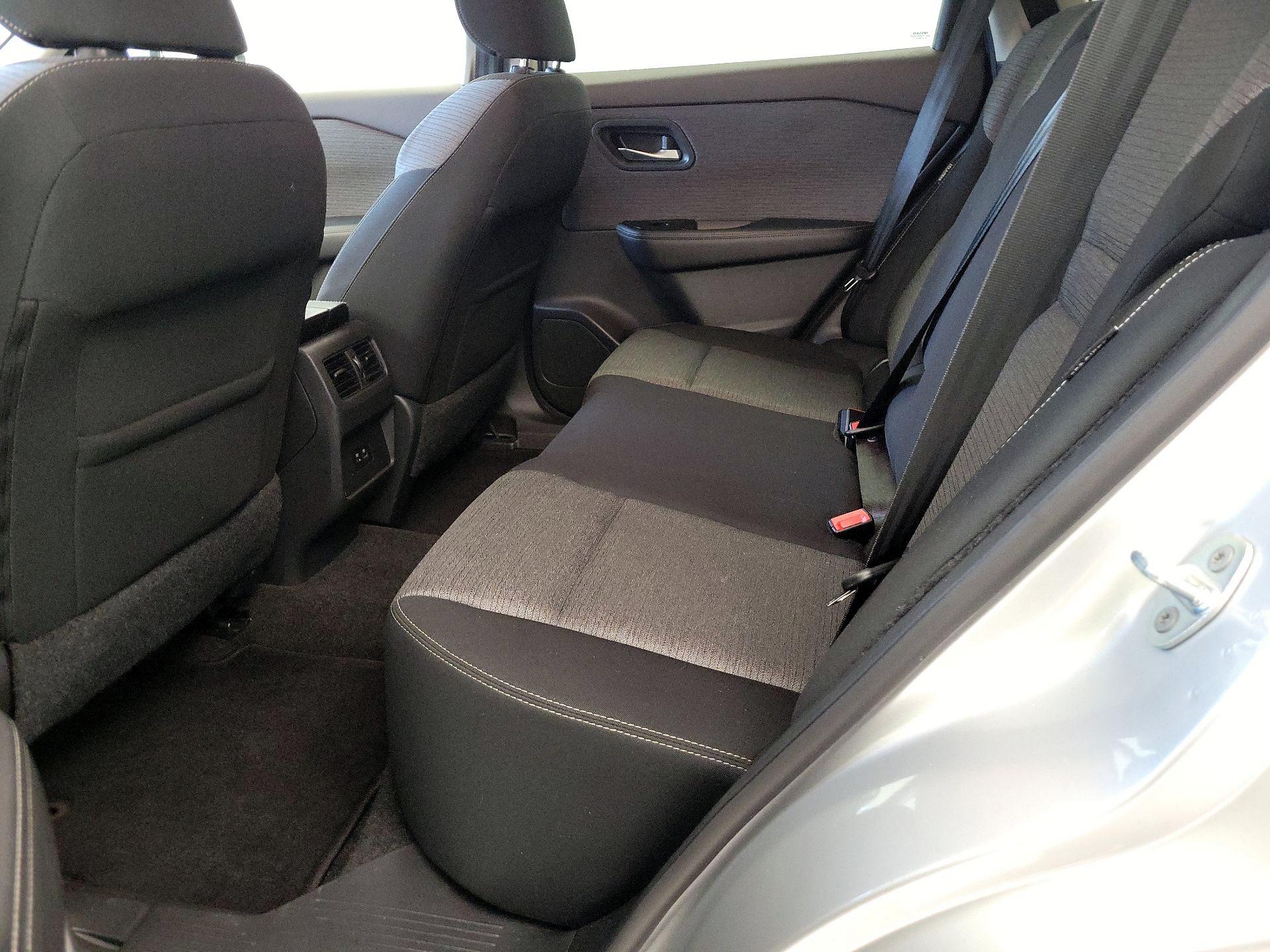 Thumbnail: 2022 Nissan Rogue - 19