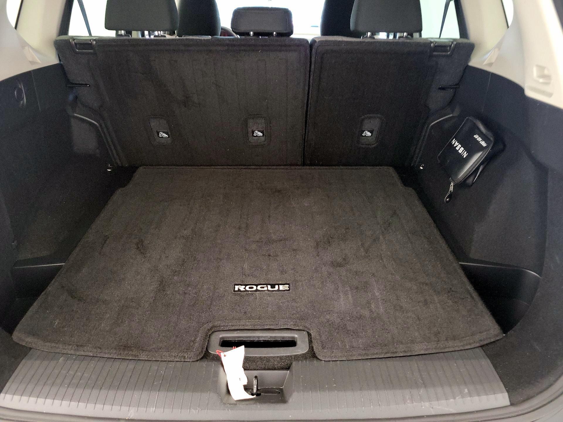 Thumbnail: 2022 Nissan Rogue - 20