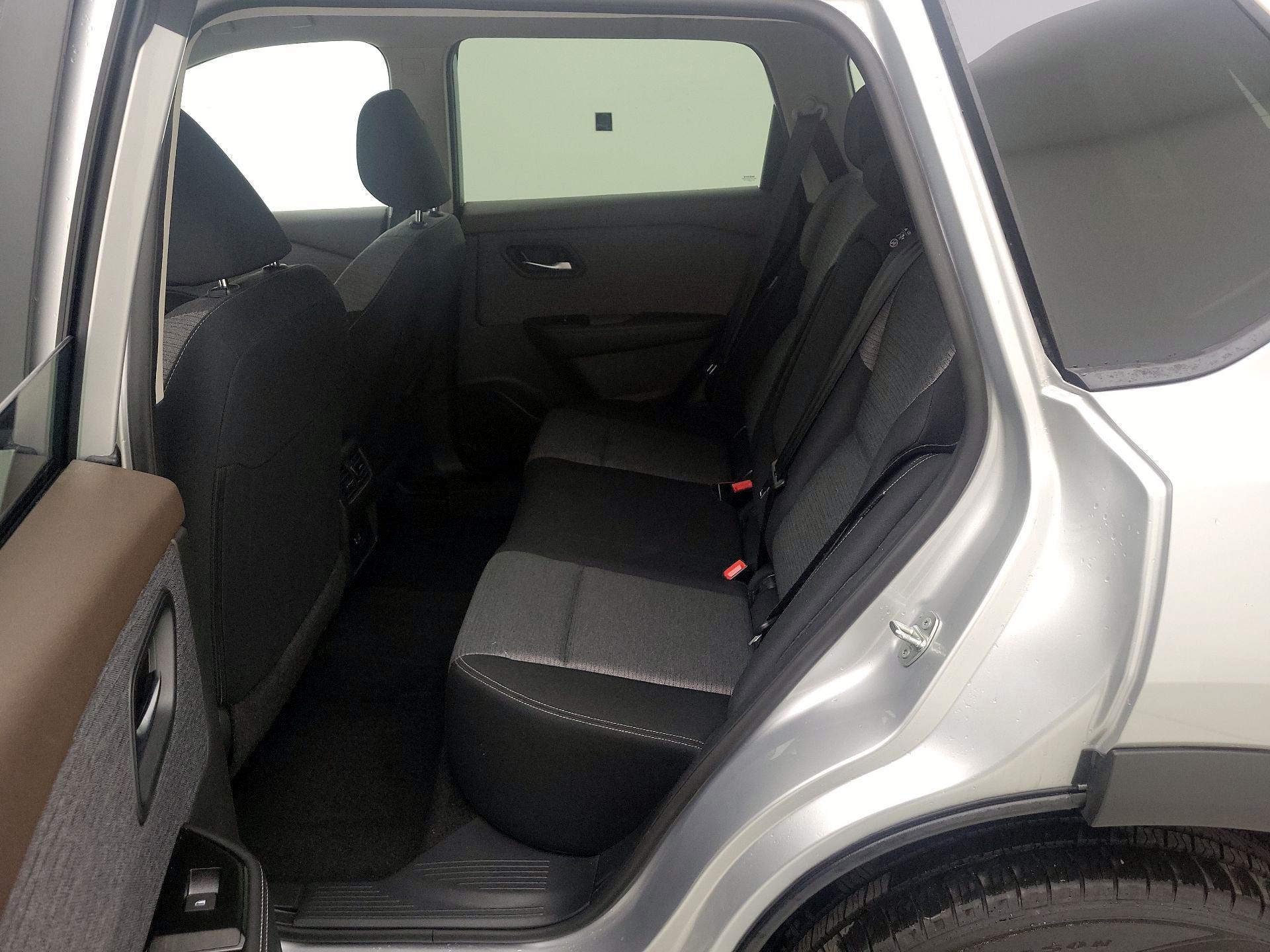 Thumbnail: 2023 Nissan Rogue - 19