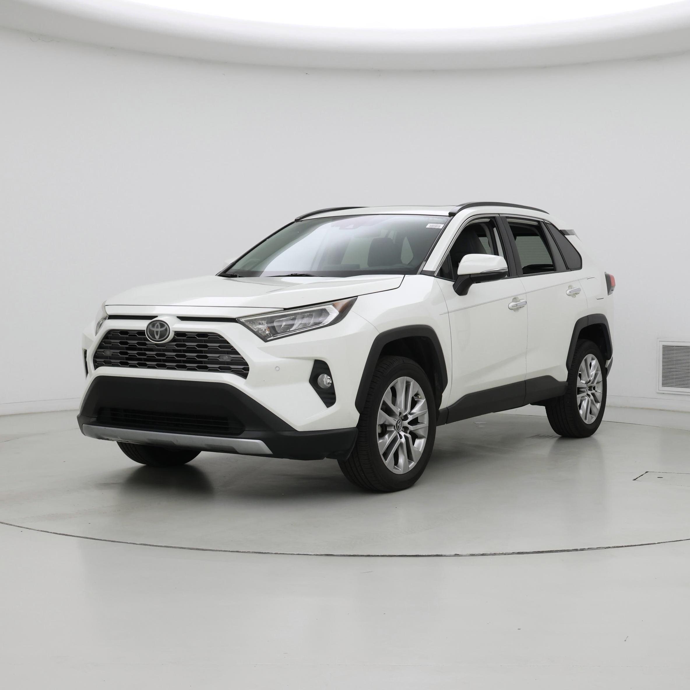 Thumbnail: 2020 Toyota RAV4 - 4