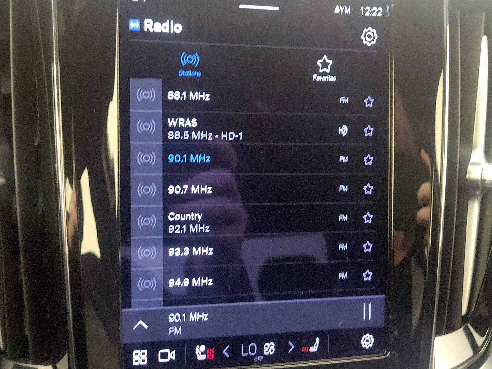 Thumbnail: 2024 Volvo S60 - 16