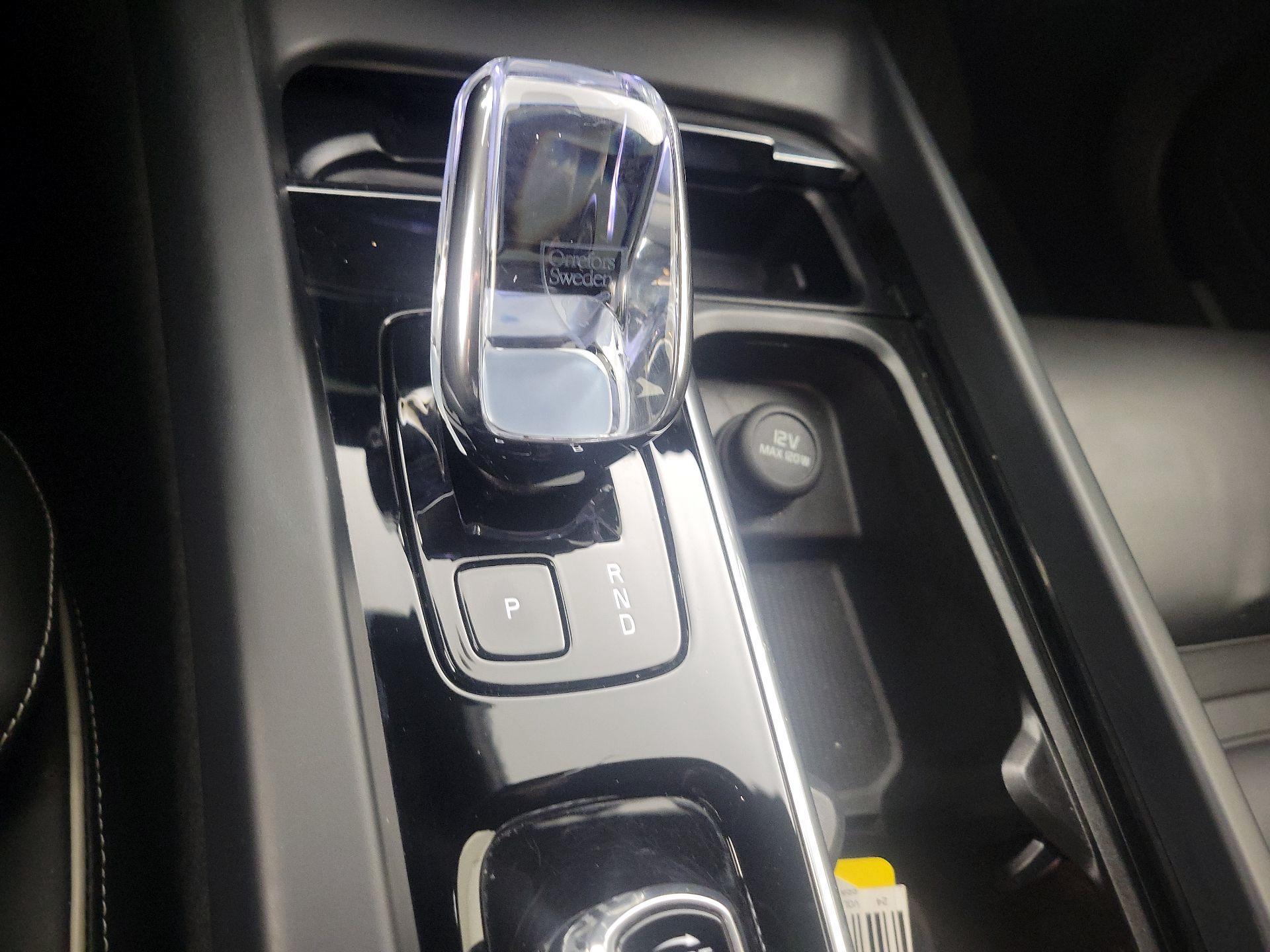 Thumbnail: 2024 Volvo S60 - 18