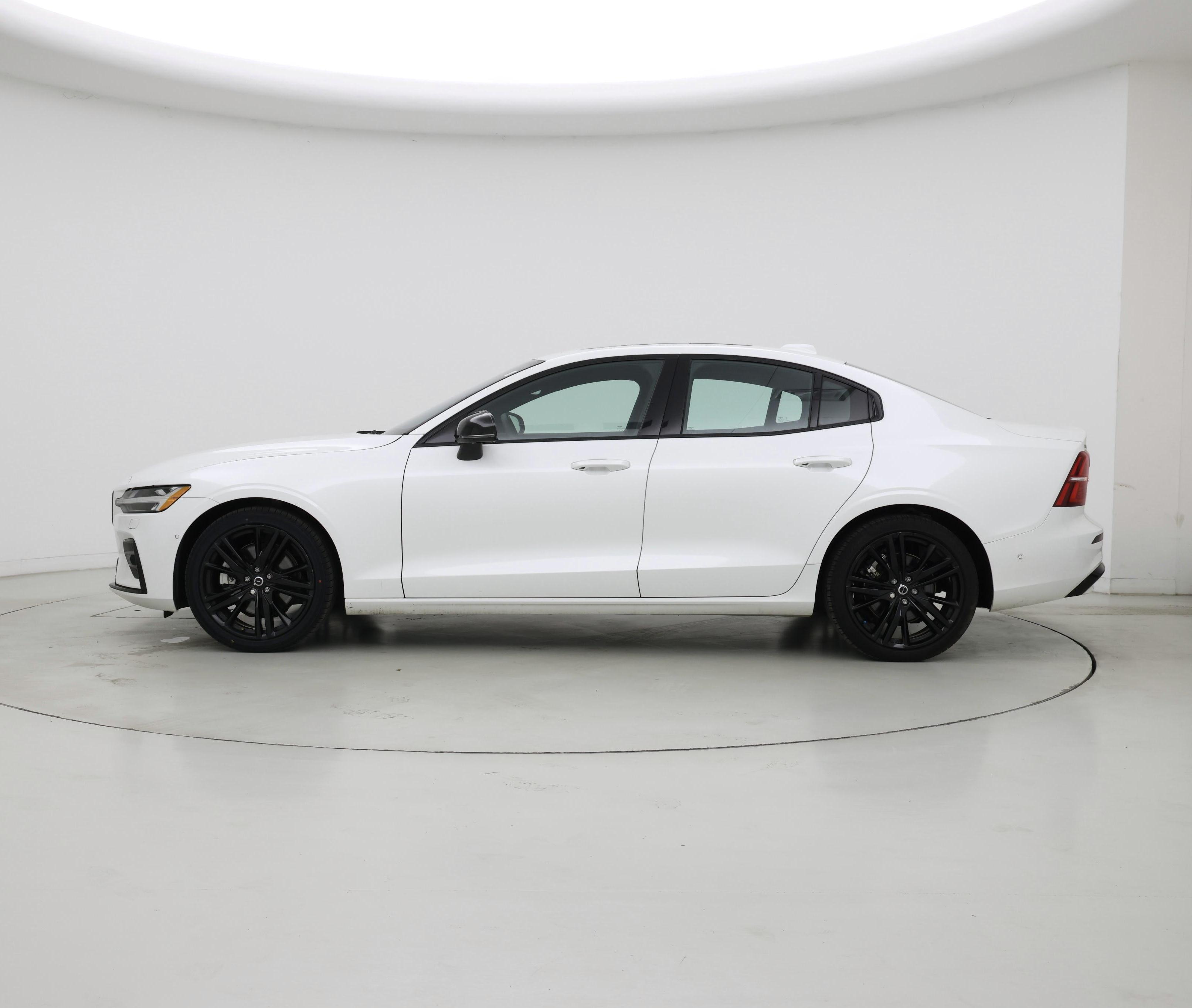 Thumbnail: 2024 Volvo S60 - 3