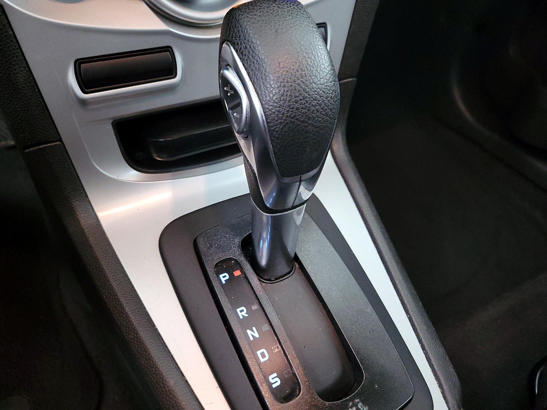 Thumbnail: 2019 Ford Fiesta - 17