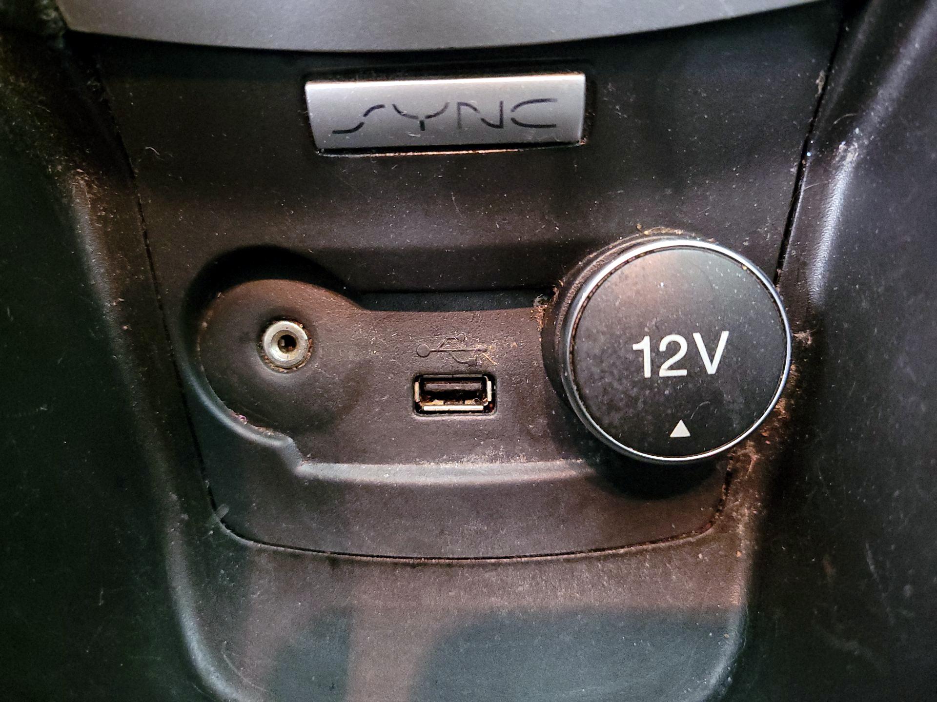 Thumbnail: 2019 Ford Fiesta - 18