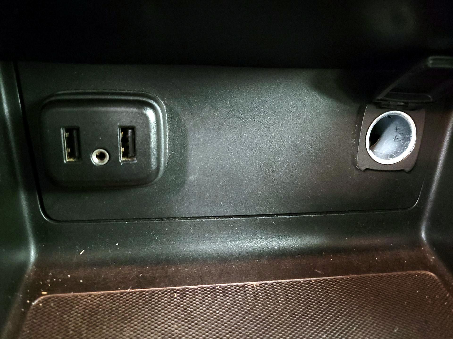 Thumbnail: 2021 Chevrolet Colorado - 18