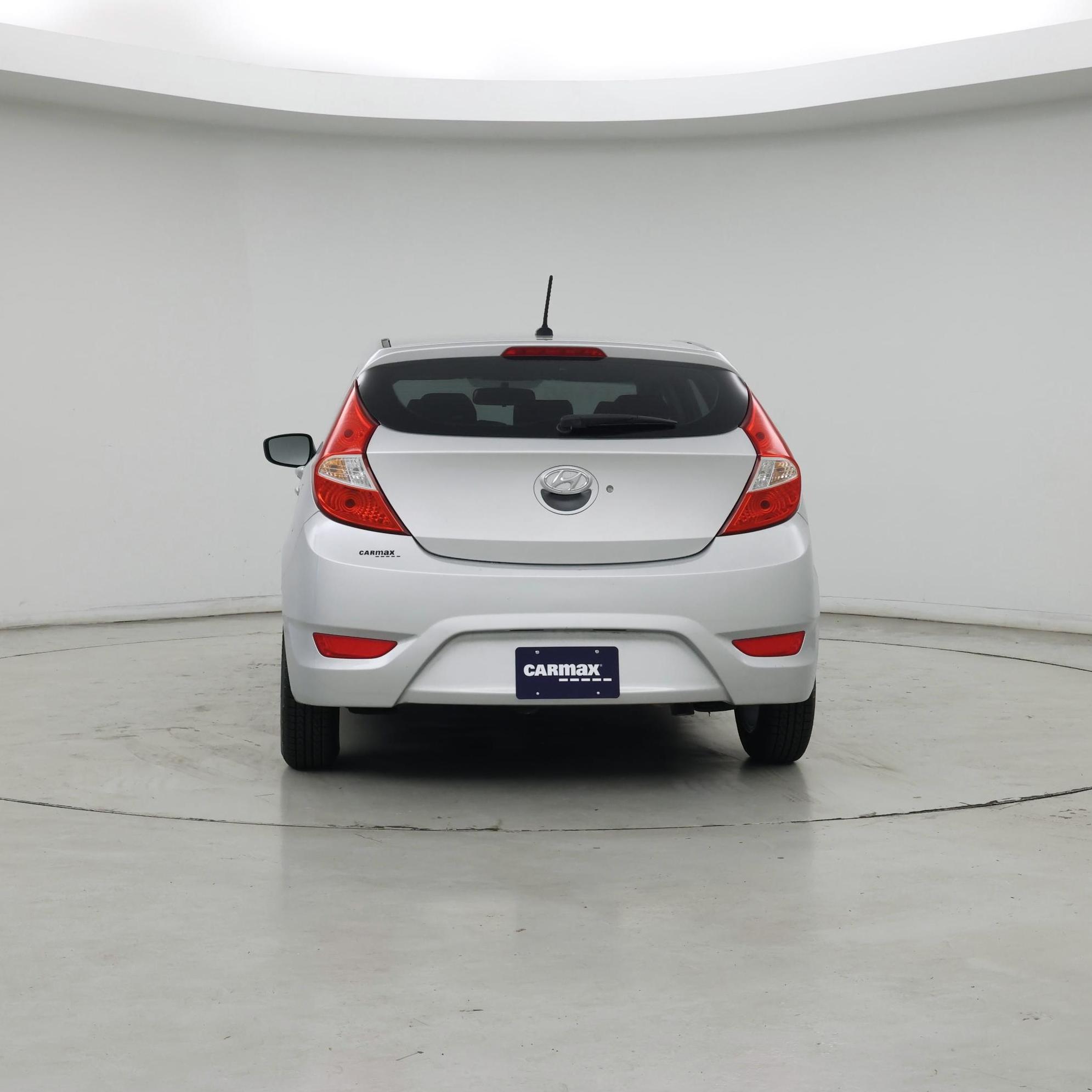 Thumbnail: 2017 Hyundai Accent - 6