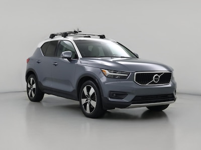 2021 Volvo XC40 T5 Momentum