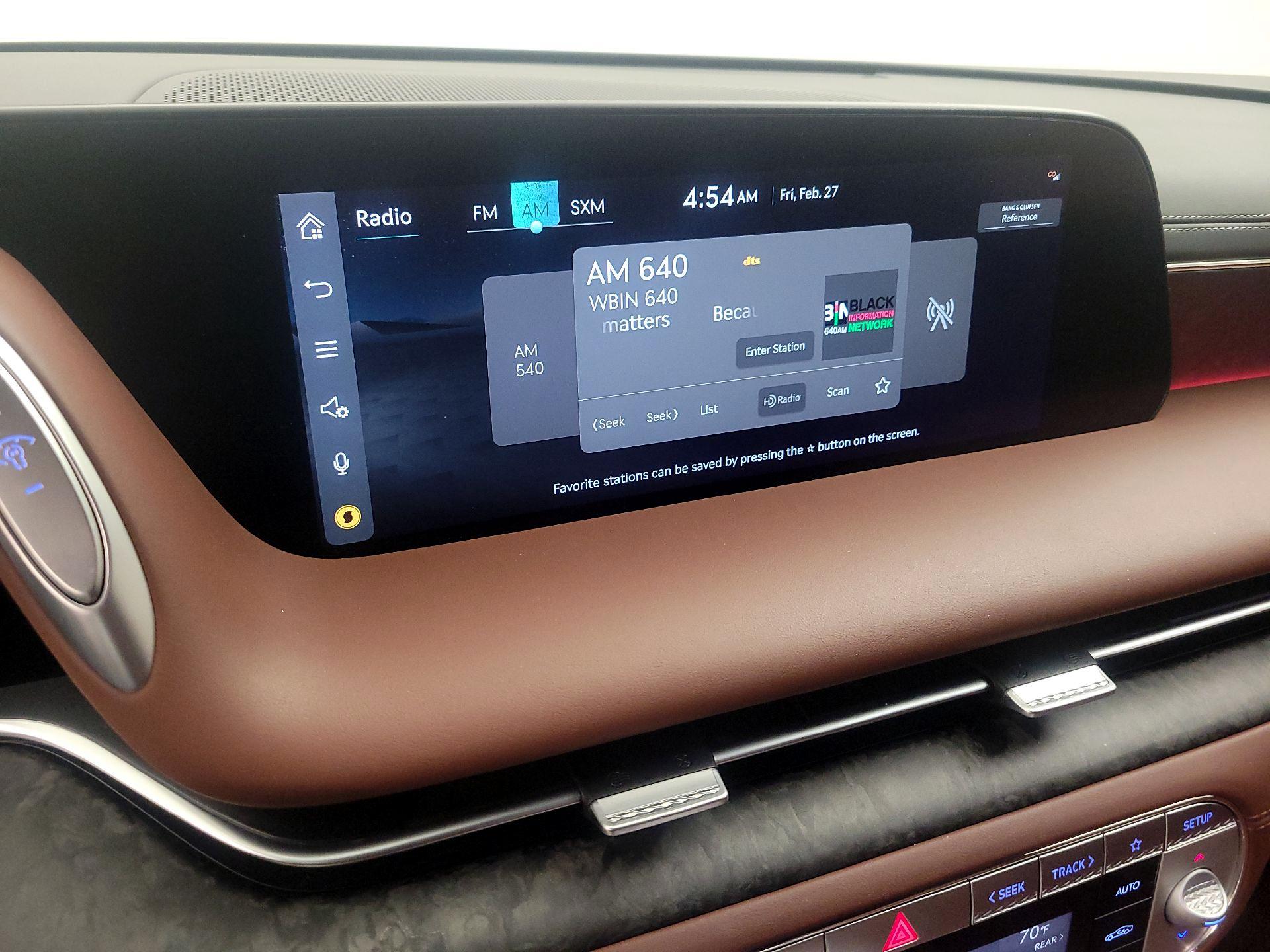 Thumbnail: 2023 Genesis G90 - 16