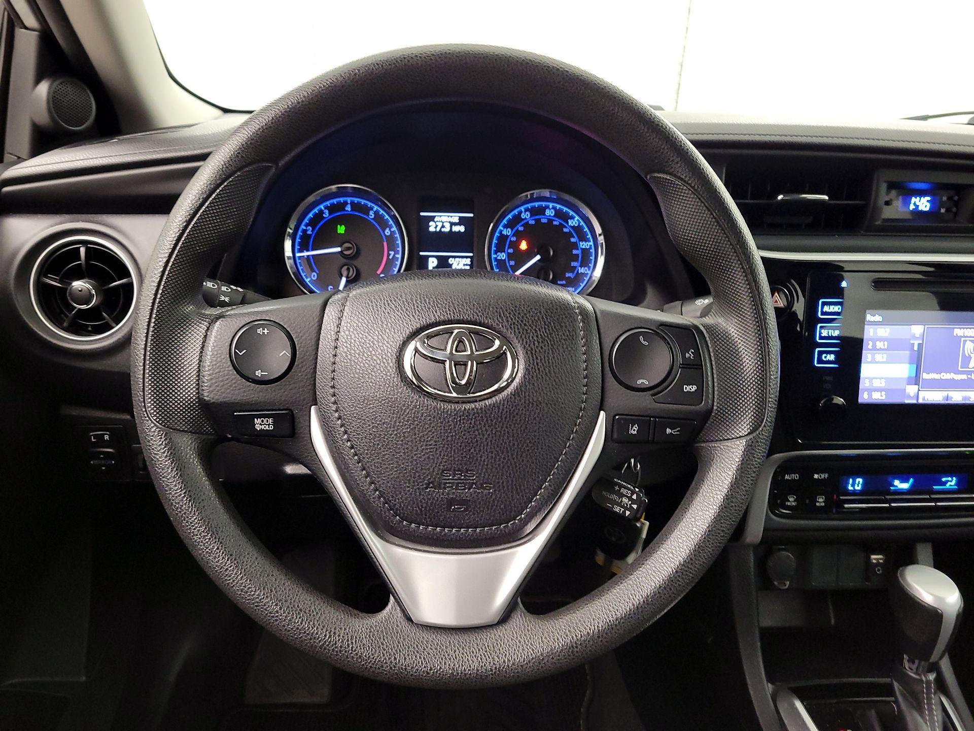 Thumbnail: 2018 Toyota Corolla - 10